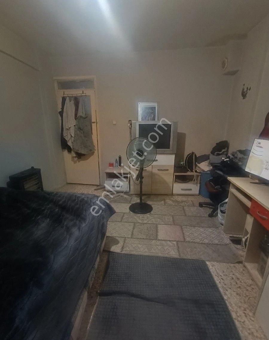 Gültepe Millet Mahallesinde Satılık Müstakil Ev