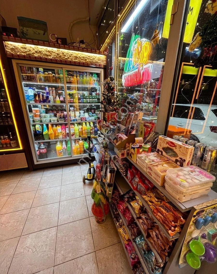 Atilla Mahallesinde 25 M2 Çift Cephe Köşe Devren Satılık Market - Görsel 8