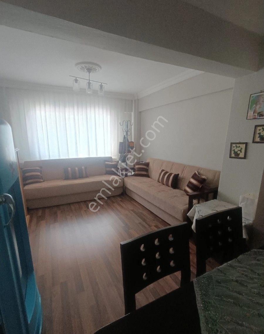 Güneşli Mahallesinde Asansörlü Ve Doğalgazlı Satılık Daire - Görsel 17