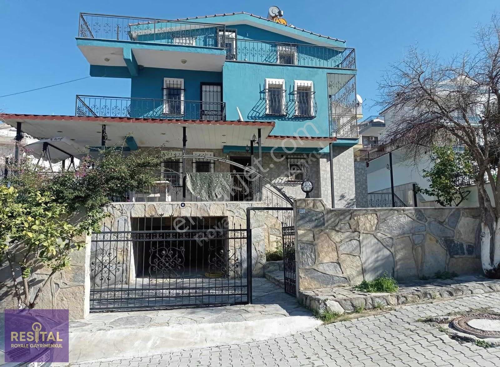Kuşadasında Satılık 5+1 Villa - Görsel 15