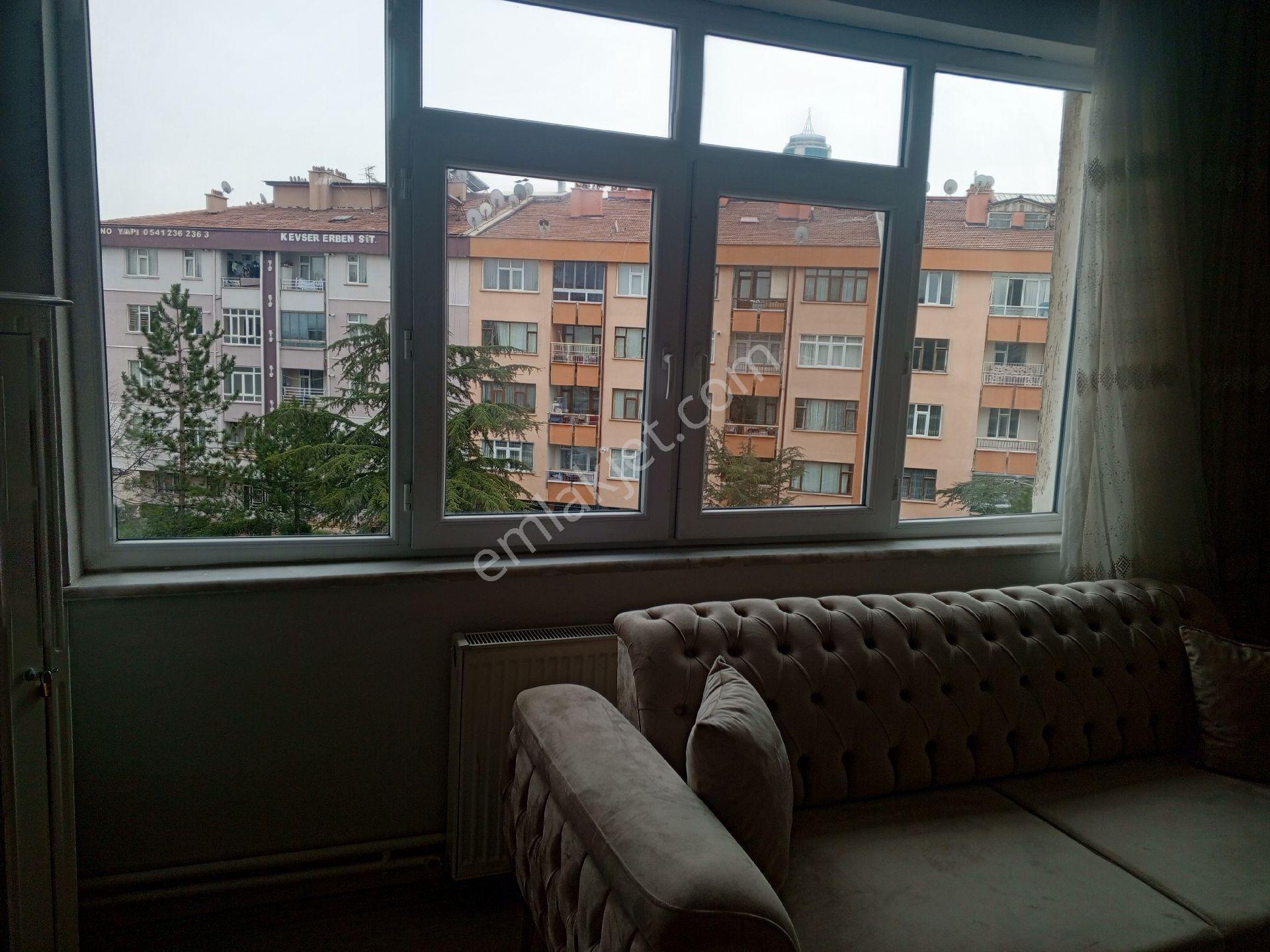 Konya Selçuklu Fatih Mah.165 M2 3+1 Temiz Bakımlı Msrafsız Satılık Daire - Görsel 17