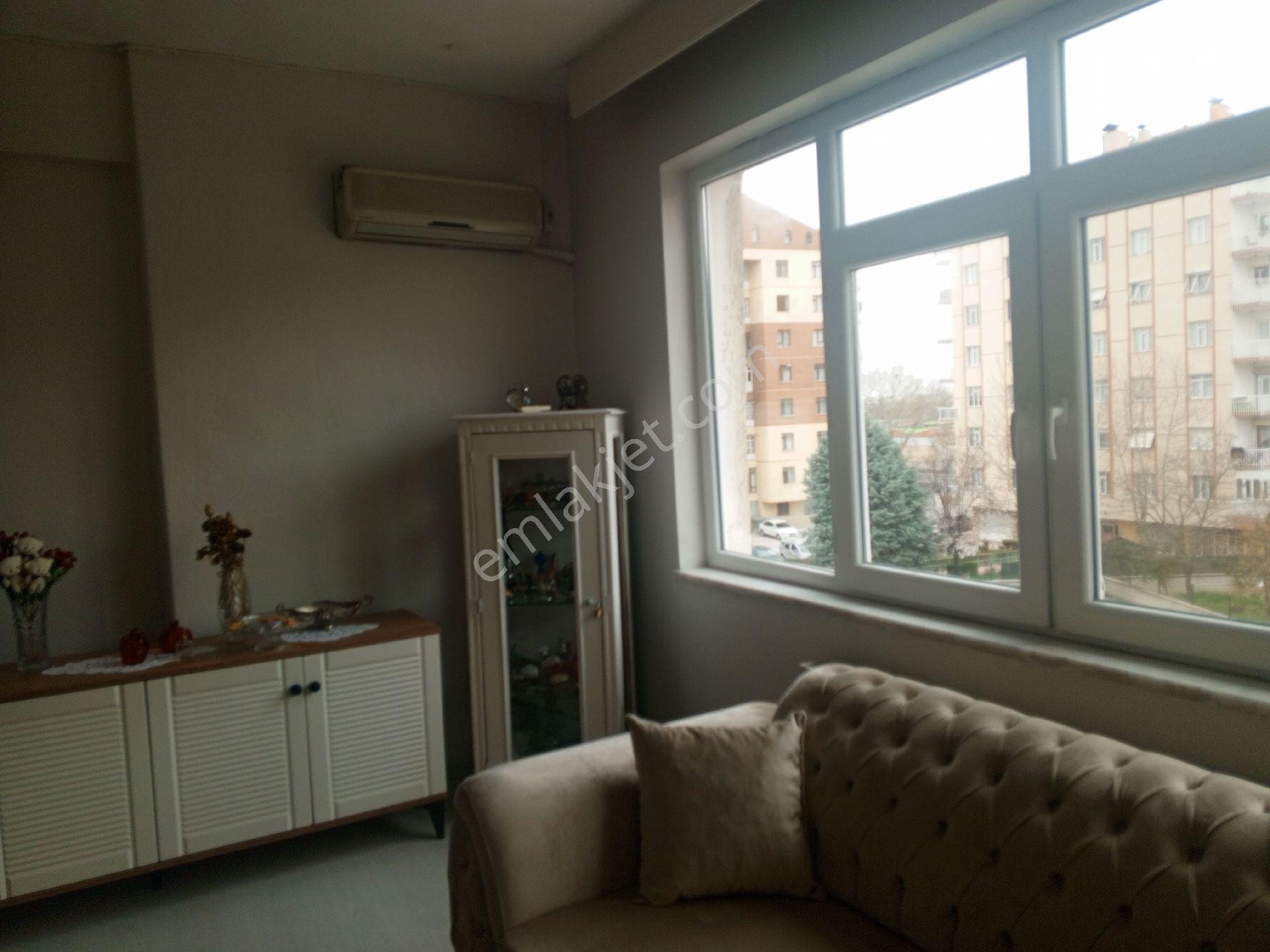Konya Selçuklu Fatih Mah.165 M2 3+1 Temiz Bakımlı Msrafsız Satılık Daire - Görsel 10