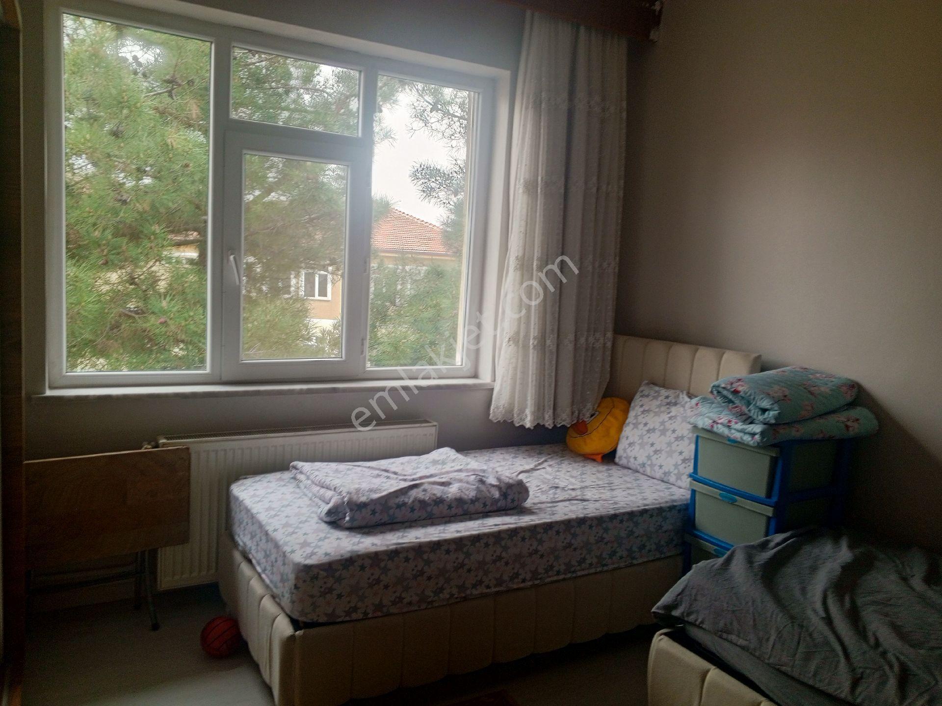 Konya Selçuklu Fatih Mah.165 M2 3+1 Temiz Bakımlı Msrafsız Satılık Daire - Görsel 4