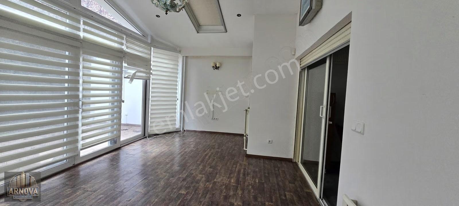 Alacaatlı Belkız Sokakta Müstakil Site Düzeninde Satılık Villa - Görsel 3