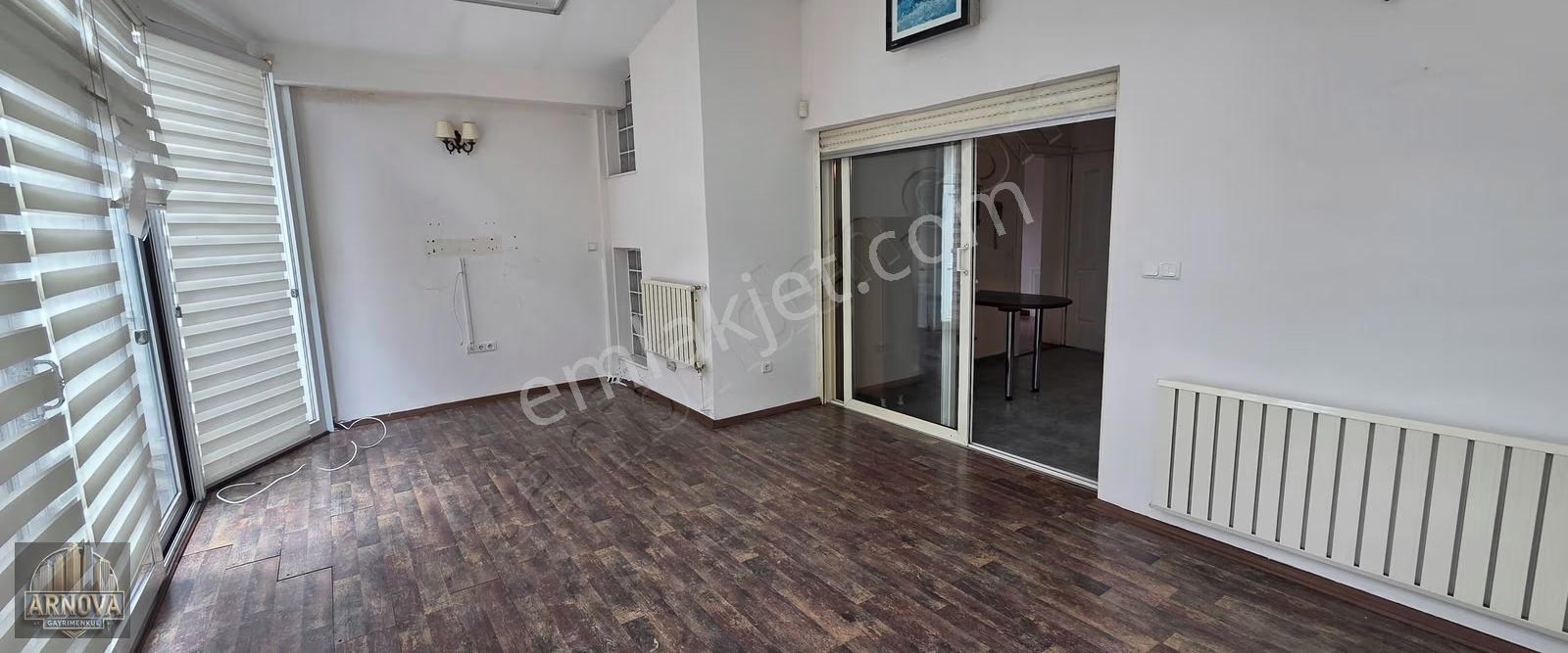 Alacaatlı Belkız Sokakta Müstakil Site Düzeninde Satılık Villa - Görsel 14