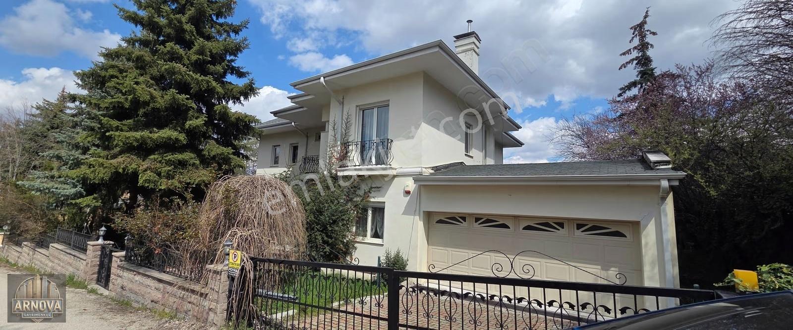 Alacaatlı Belkız Sokakta Müstakil Site Düzeninde Satılık Villa - Görsel 4