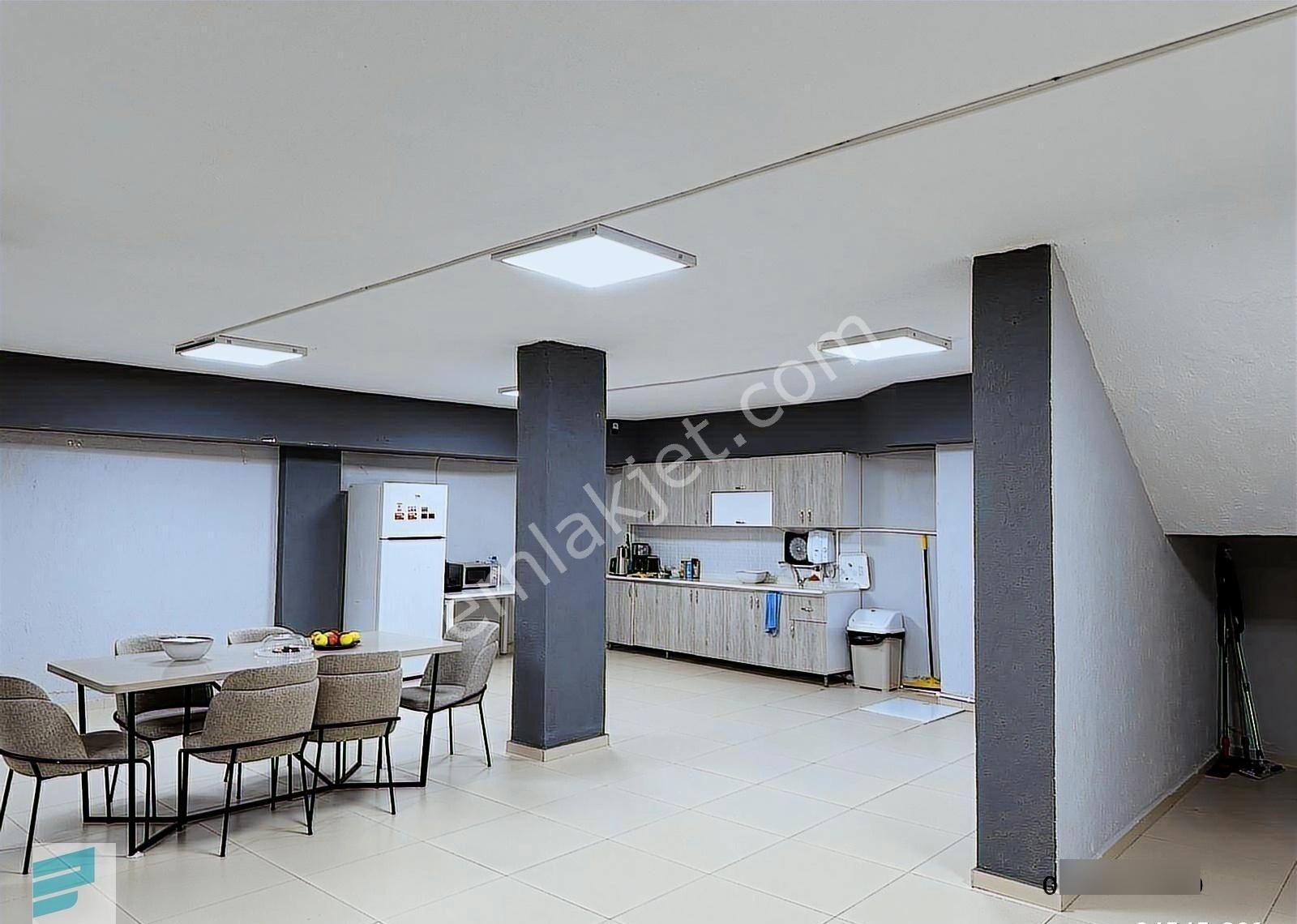 Çarşı Merkezinde 478 M² Satılık Dükkan - Görsel 2