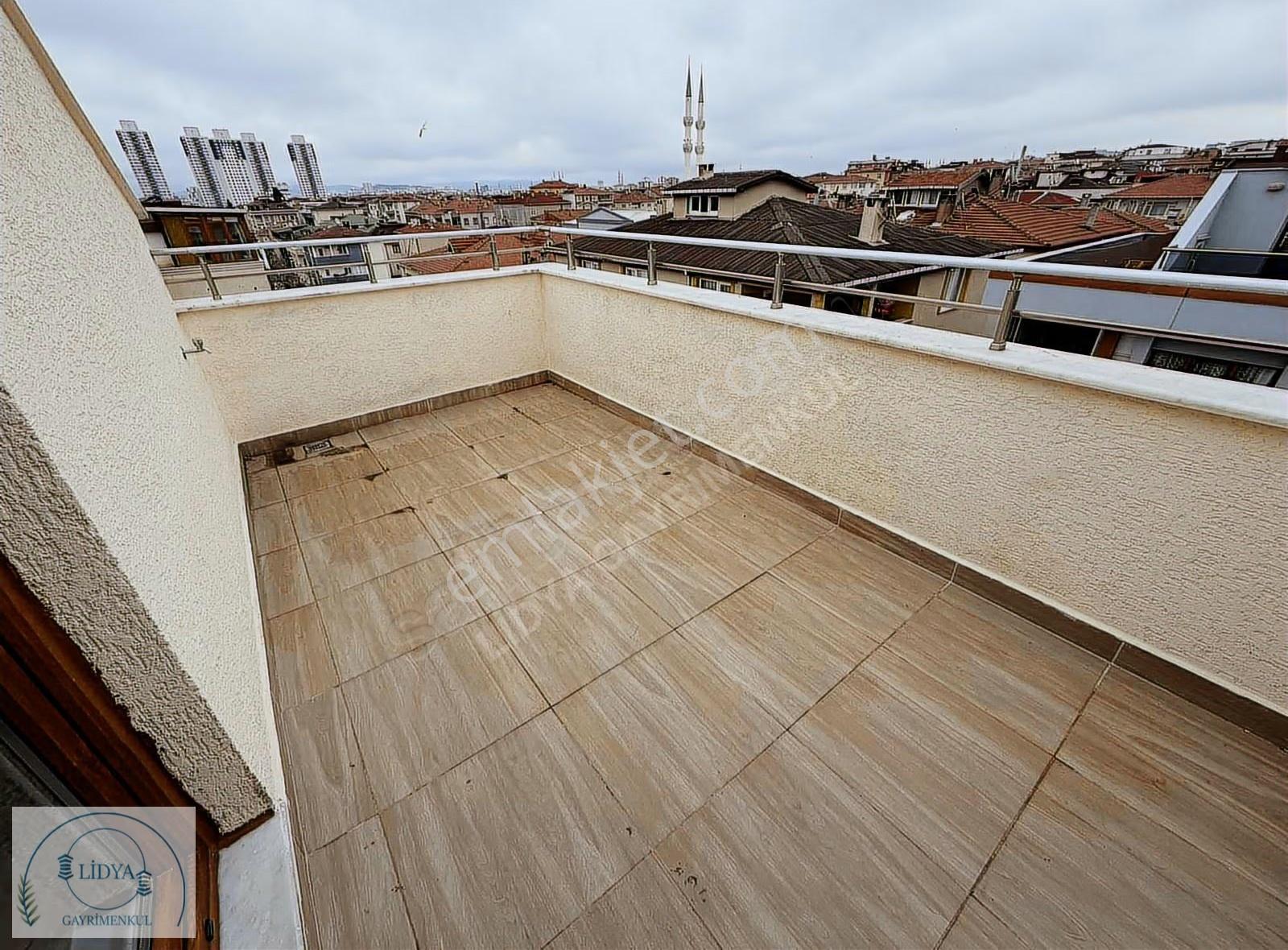 Kayışdağın'da Metroya Yakın, Sıfır 3+2 Dubleks Daire (otoparklı) - Görsel 29