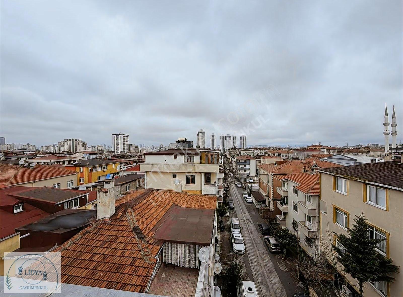 Kayışdağın'da Metroya Yakın, Sıfır 3+2 Dubleks Daire (otoparklı) - Görsel 31