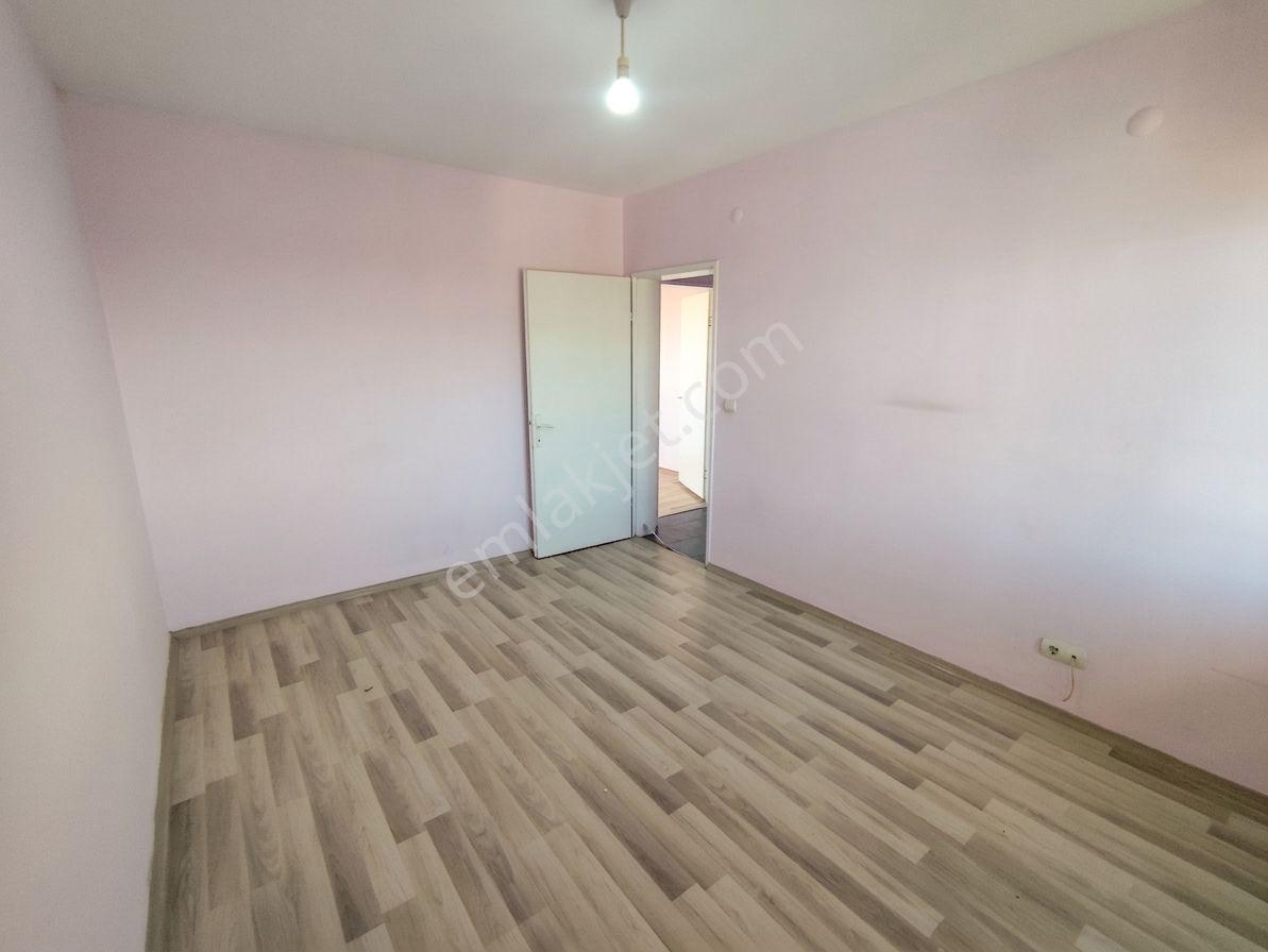 Kapaklı Yıldızkent Güneş Sitesi Kiralık 2+1 Daire Re/max Land - Görsel 8