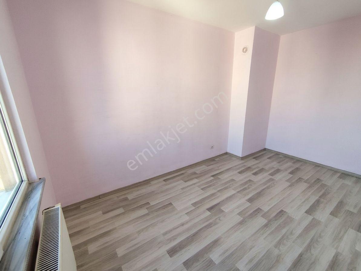 Kapaklı Yıldızkent Güneş Sitesi Kiralık 2+1 Daire Re/max Land - Görsel 22