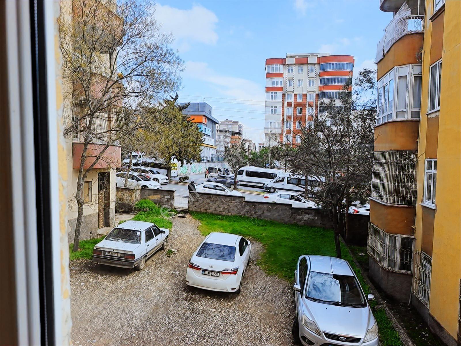 Yıldırım Emlaktan Yunus Emre Ortaokulu Yanında 3+1 Kiralık Daire - Görsel 17