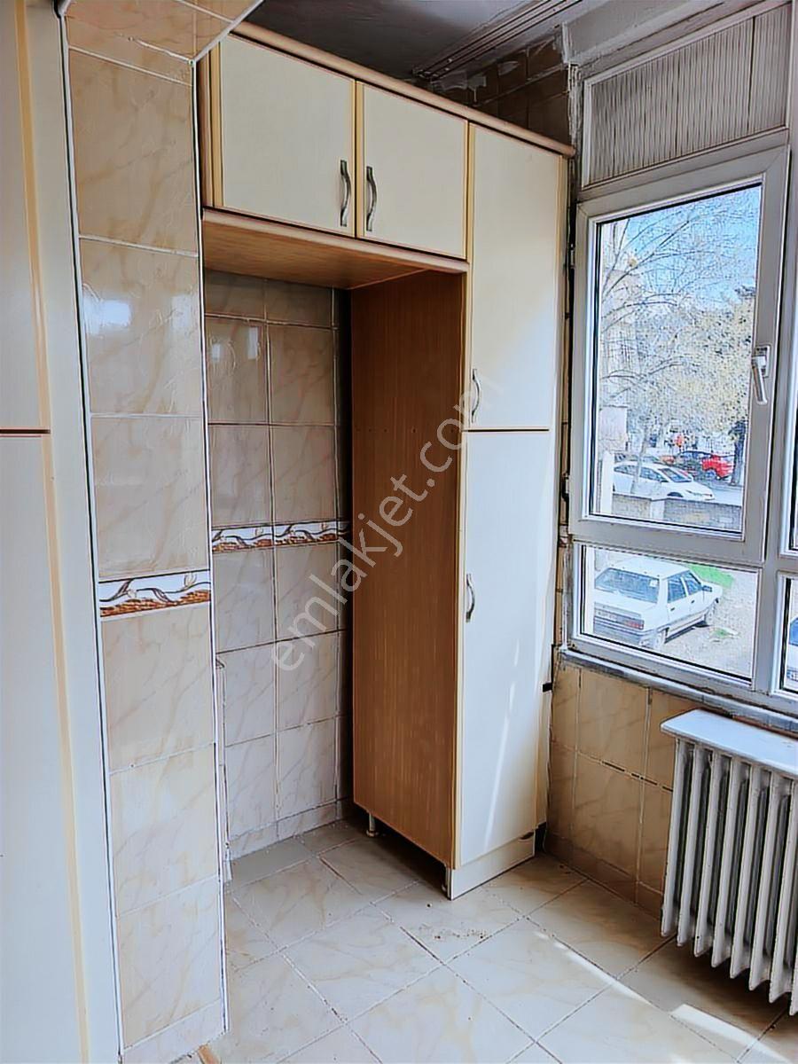Yıldırım Emlaktan Yunus Emre Ortaokulu Yanında 3+1 Kiralık Daire - Görsel 15
