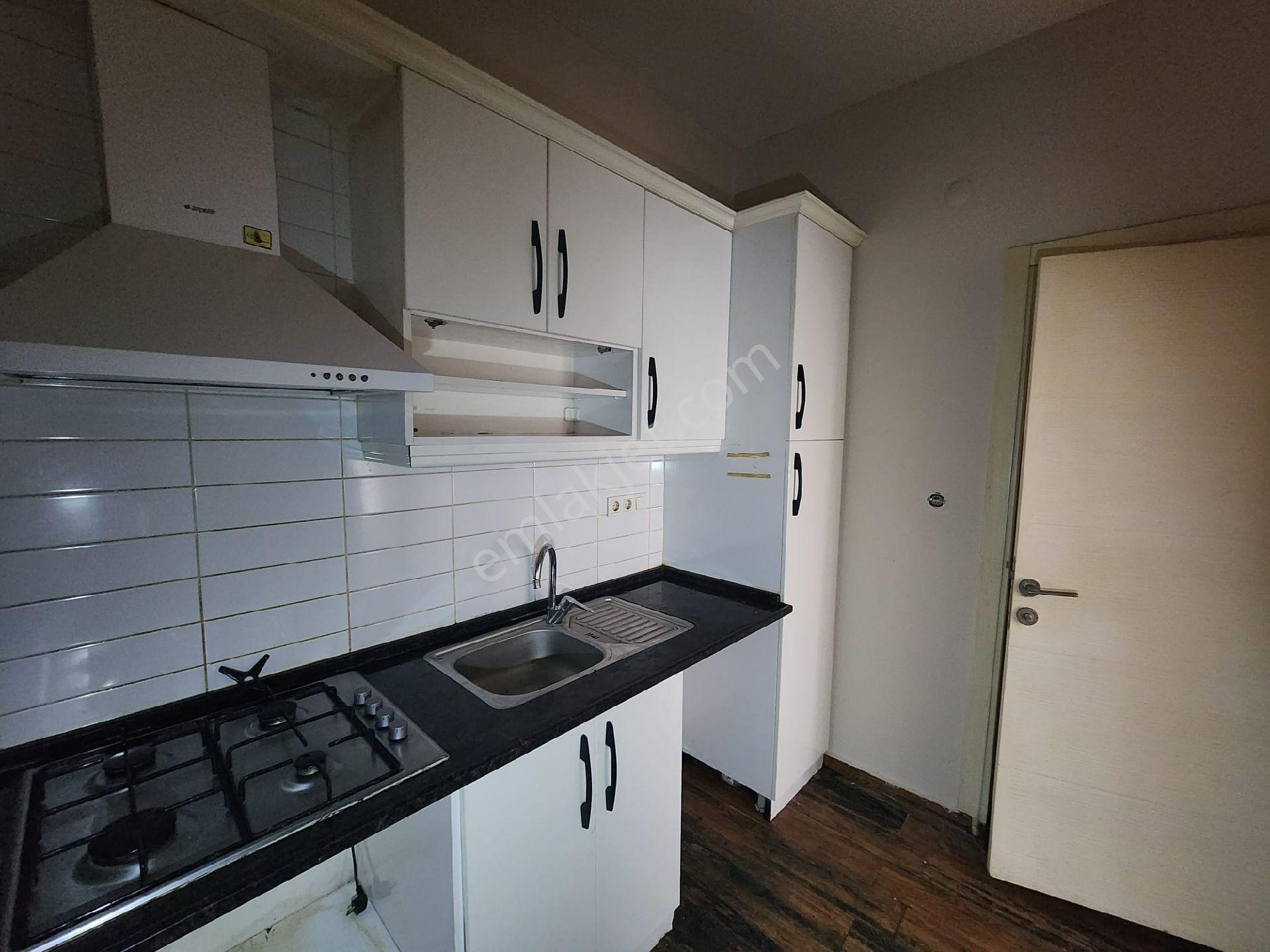 İzmir Karşıyaka Alaybey Mahallesi'nde Satılık 35 M2 Dükkan - Görsel 11
