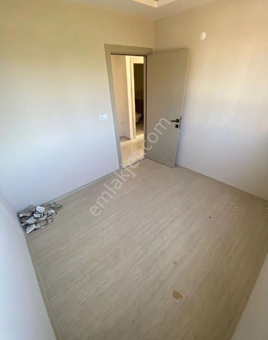 Varsak Menderes Mahallesi De Sıfır İskanlı Satılık Daire - Görsel 2
