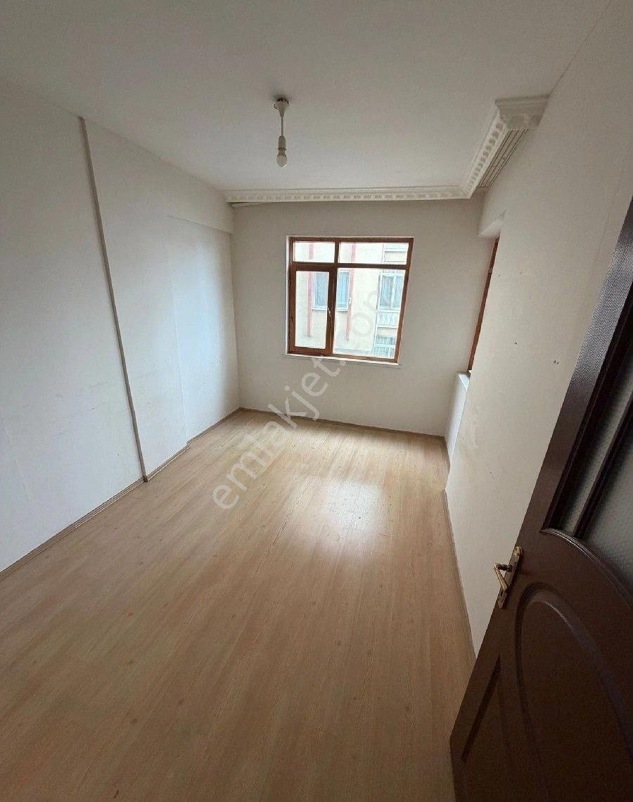 Havuzlu Site İçin De Satılık Daire - Görsel 12