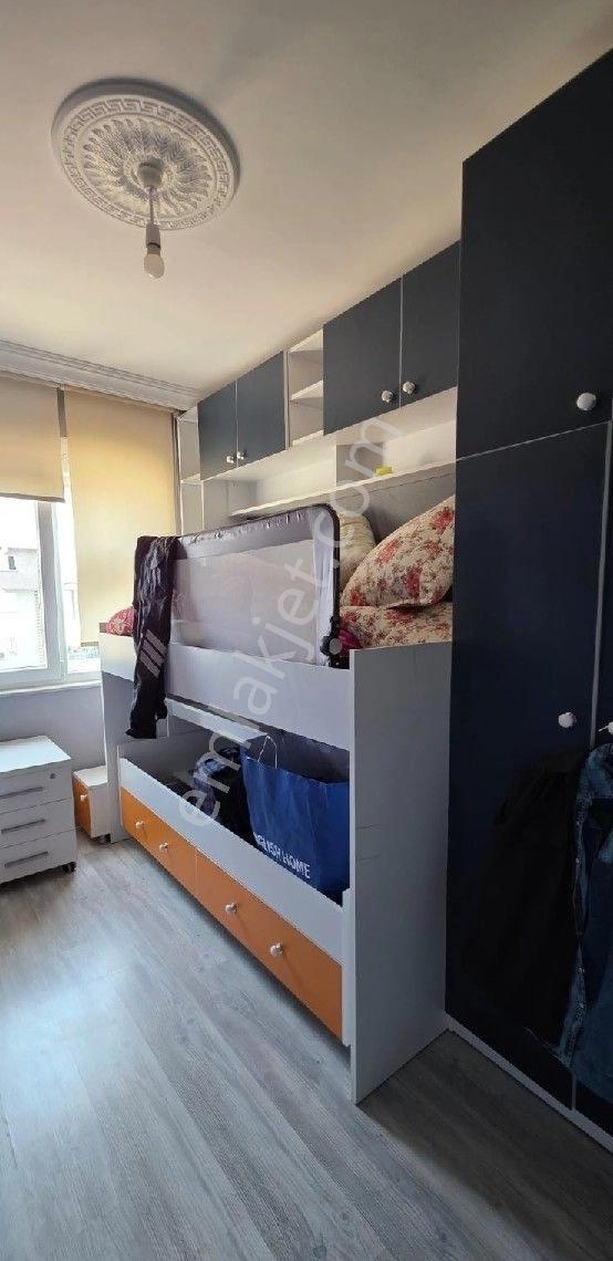 Habibler Mahallesi Tramvaya 700 Metre Eşyalı Satılık Daire - Görsel 11