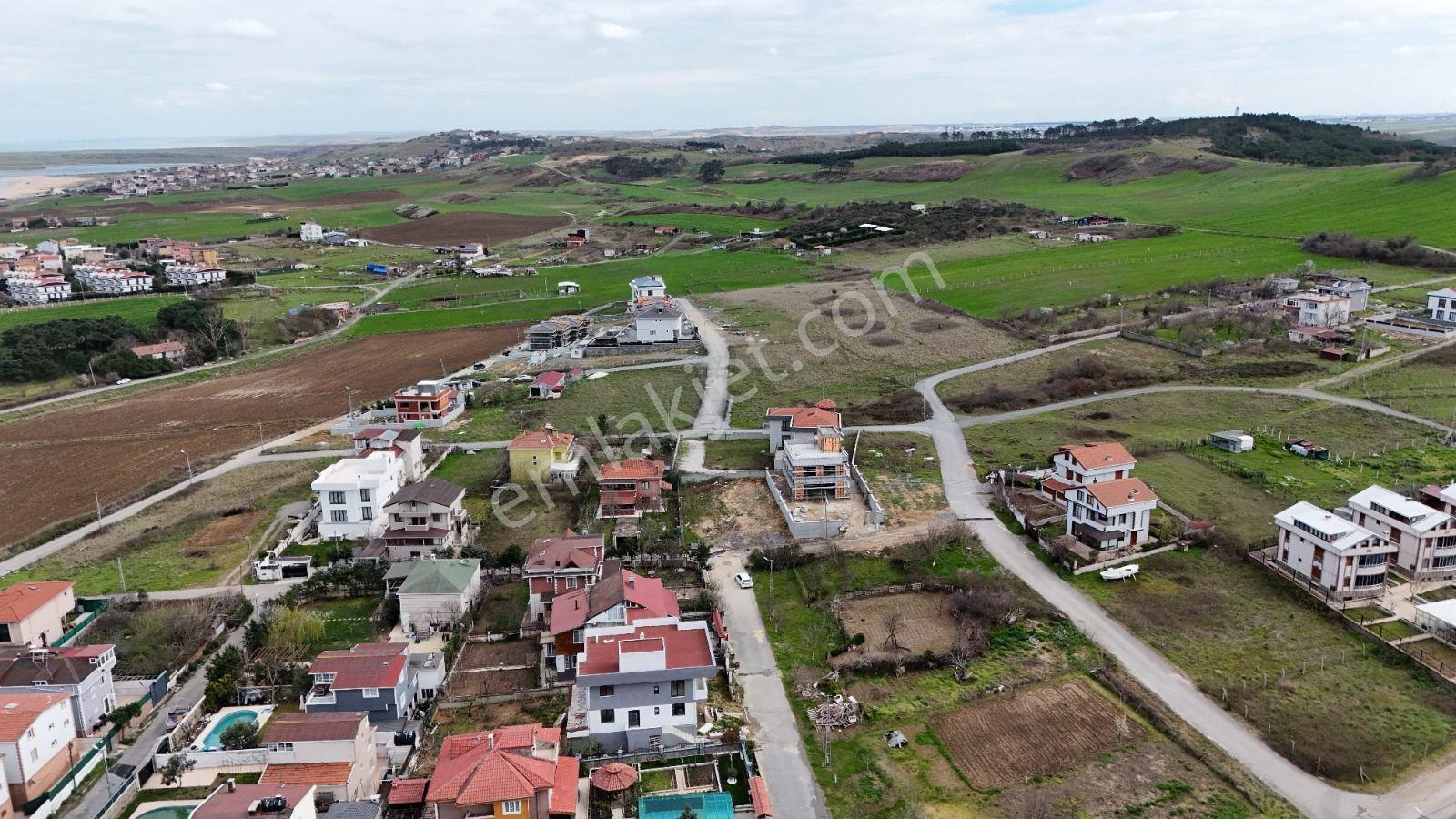 Arnavutköy Karaburun'da Villa İmarlı Satılık Arsa