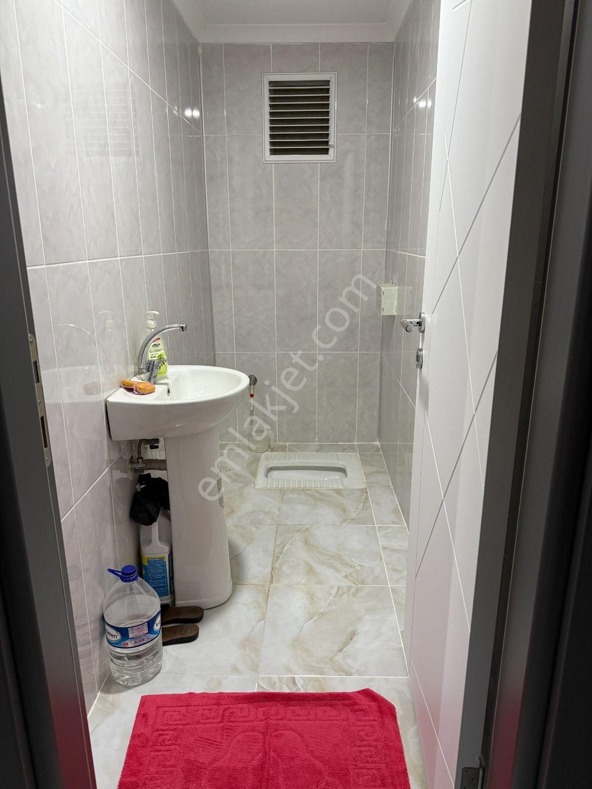 Özel Yapım, Aile Apartmanı, Arakat. - Görsel 6