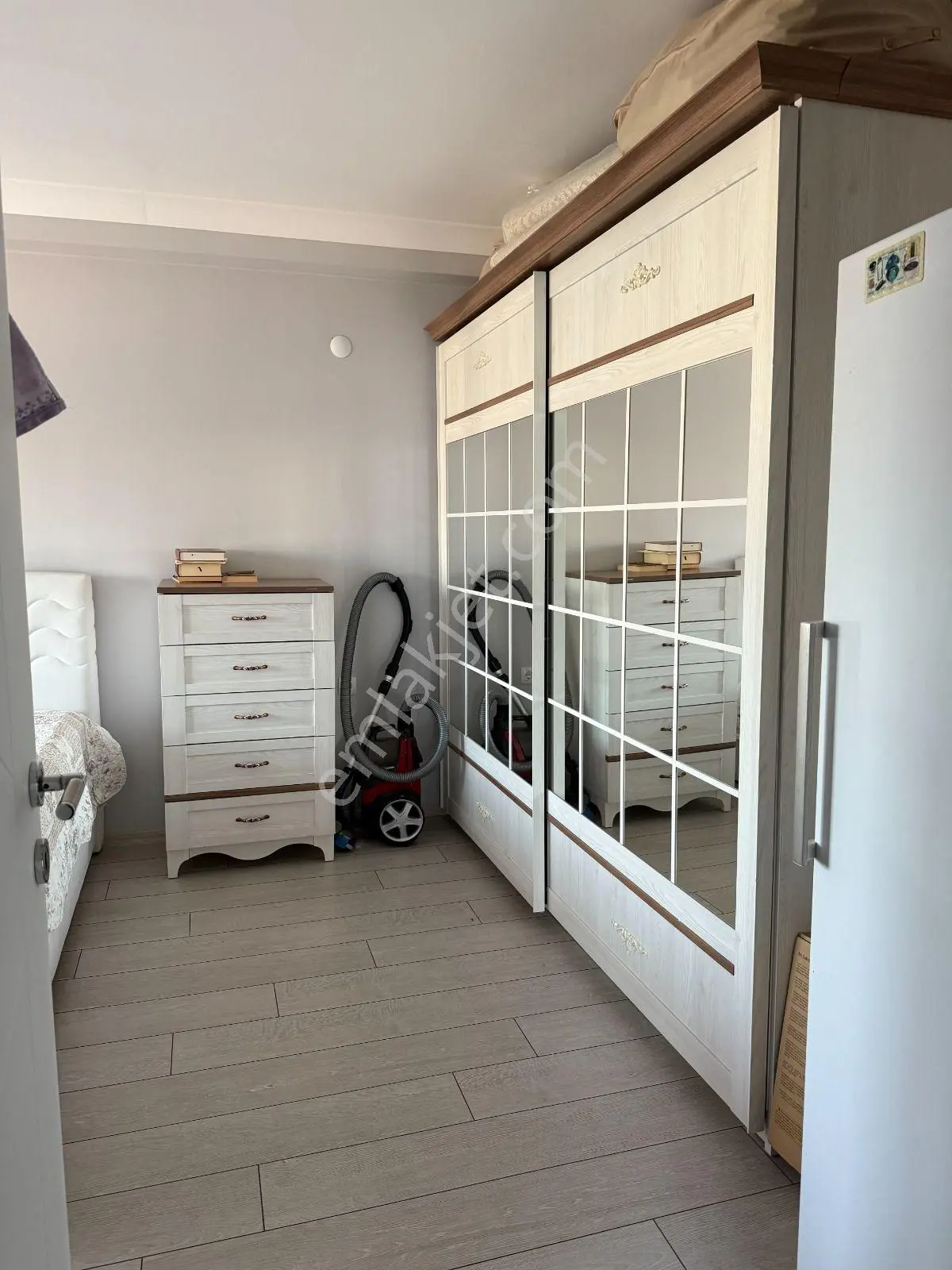 Özel Yapım, Aile Apartmanı, Arakat. - Görsel 5