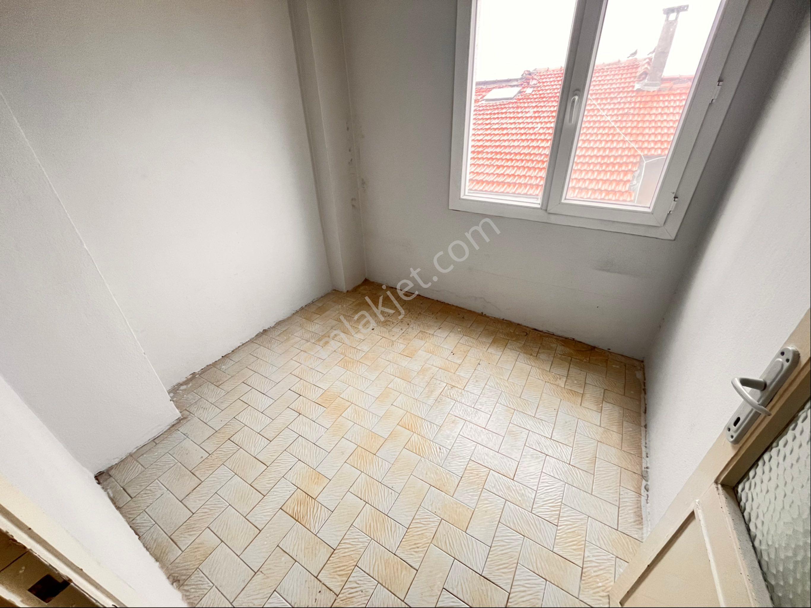 Üçyol Meydan Metro Yakınında 2+1 80m2 Temiz Arakat Daire - Görsel 18