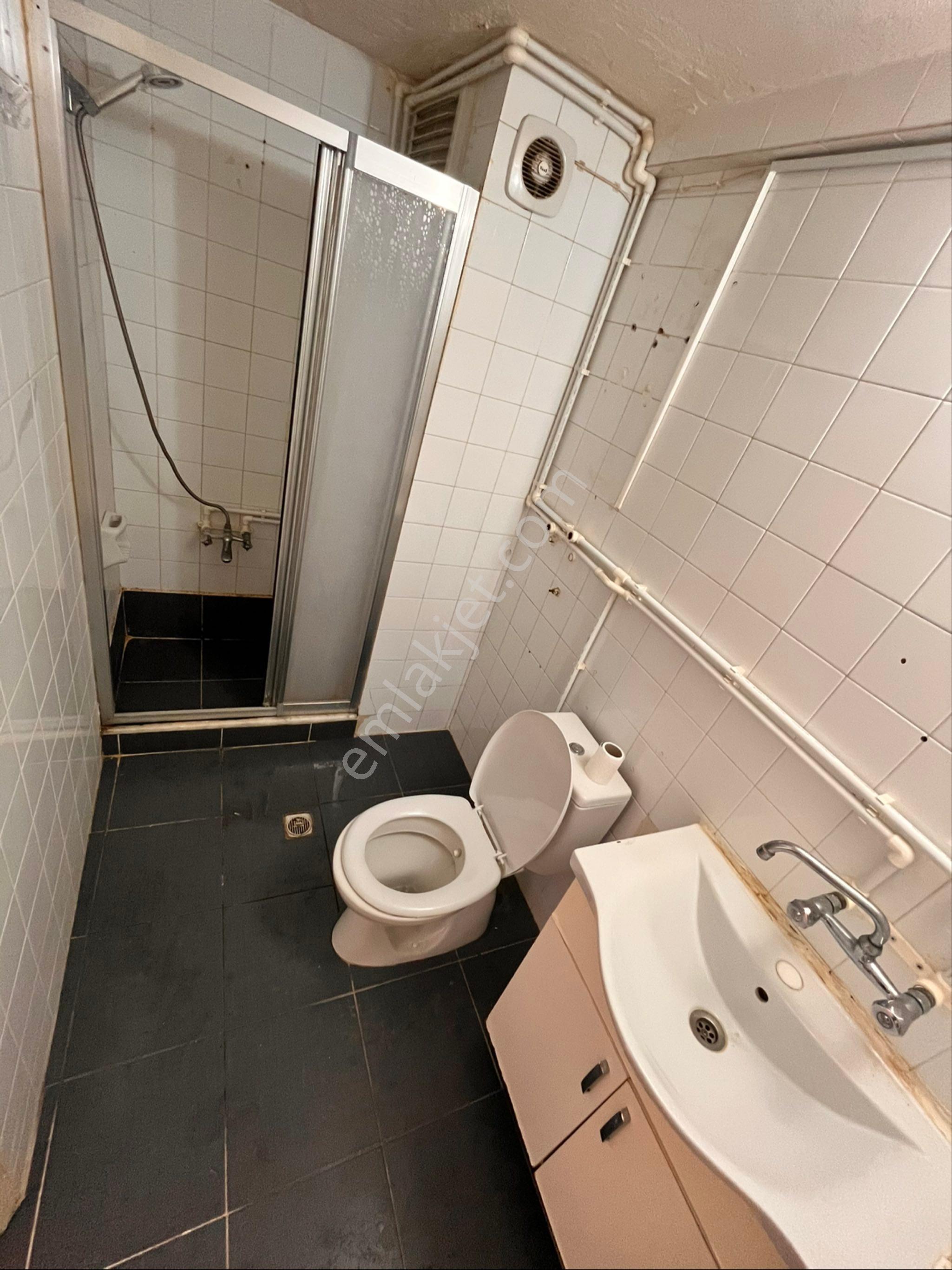 Üçyol Meydan Metro Yakınında 2+1 80m2 Temiz Arakat Daire - Görsel 23