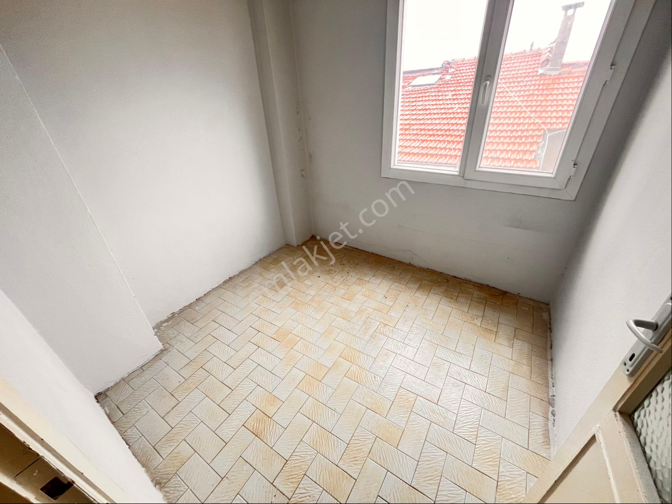 Üçyol Meydan Metro Yakınında 2+1 80m2 Temiz Arakat Daire - Görsel 17