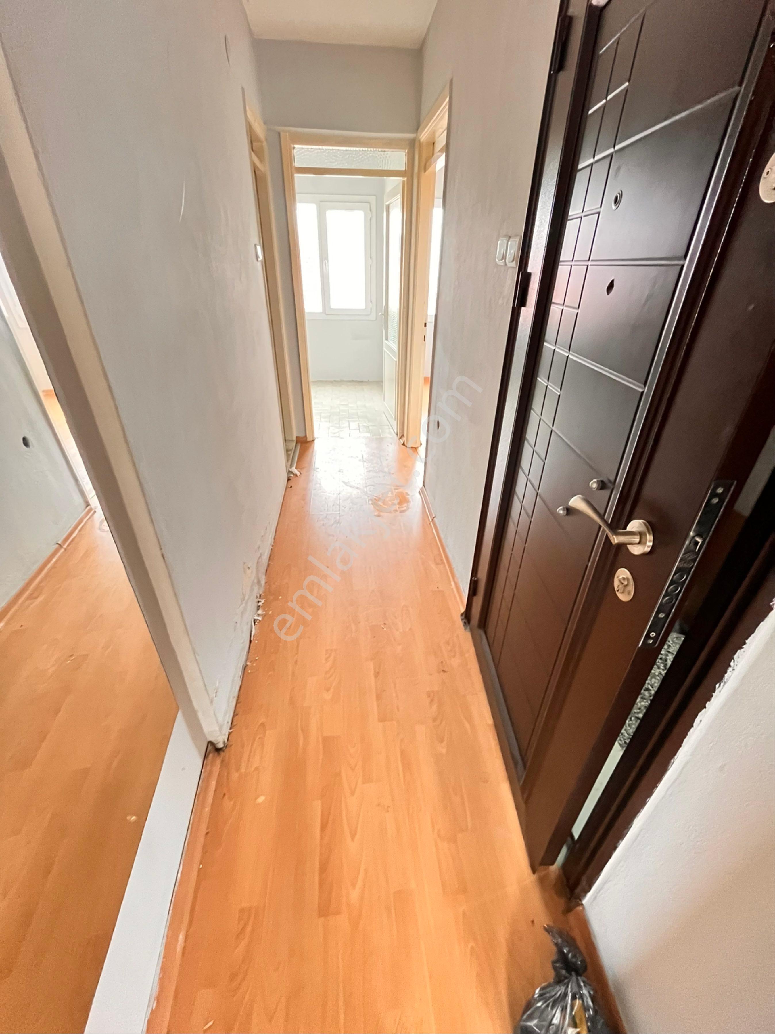 Üçyol Meydan Metro Yakınında 2+1 80m2 Temiz Arakat Daire - Görsel 19