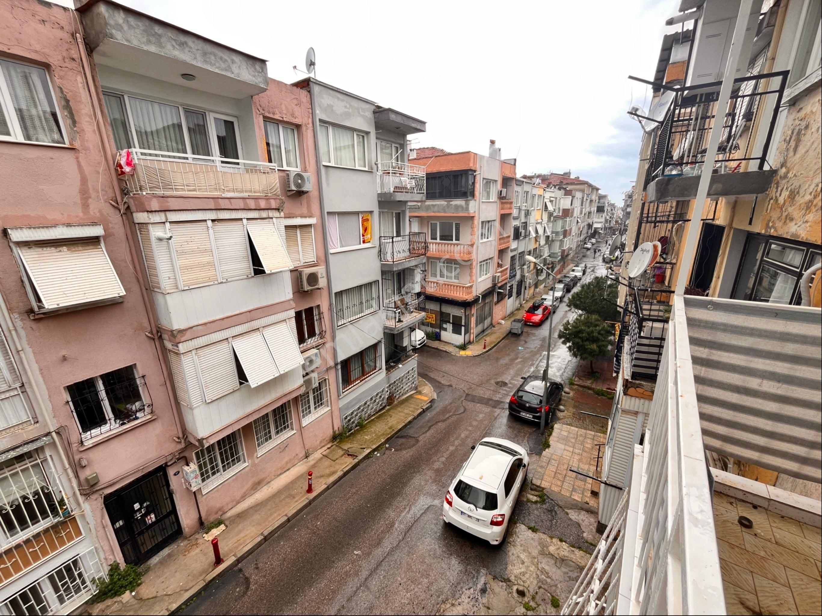 Üçyol Meydan Metro Yakınında 2+1 80m2 Temiz Arakat Daire - Görsel 31