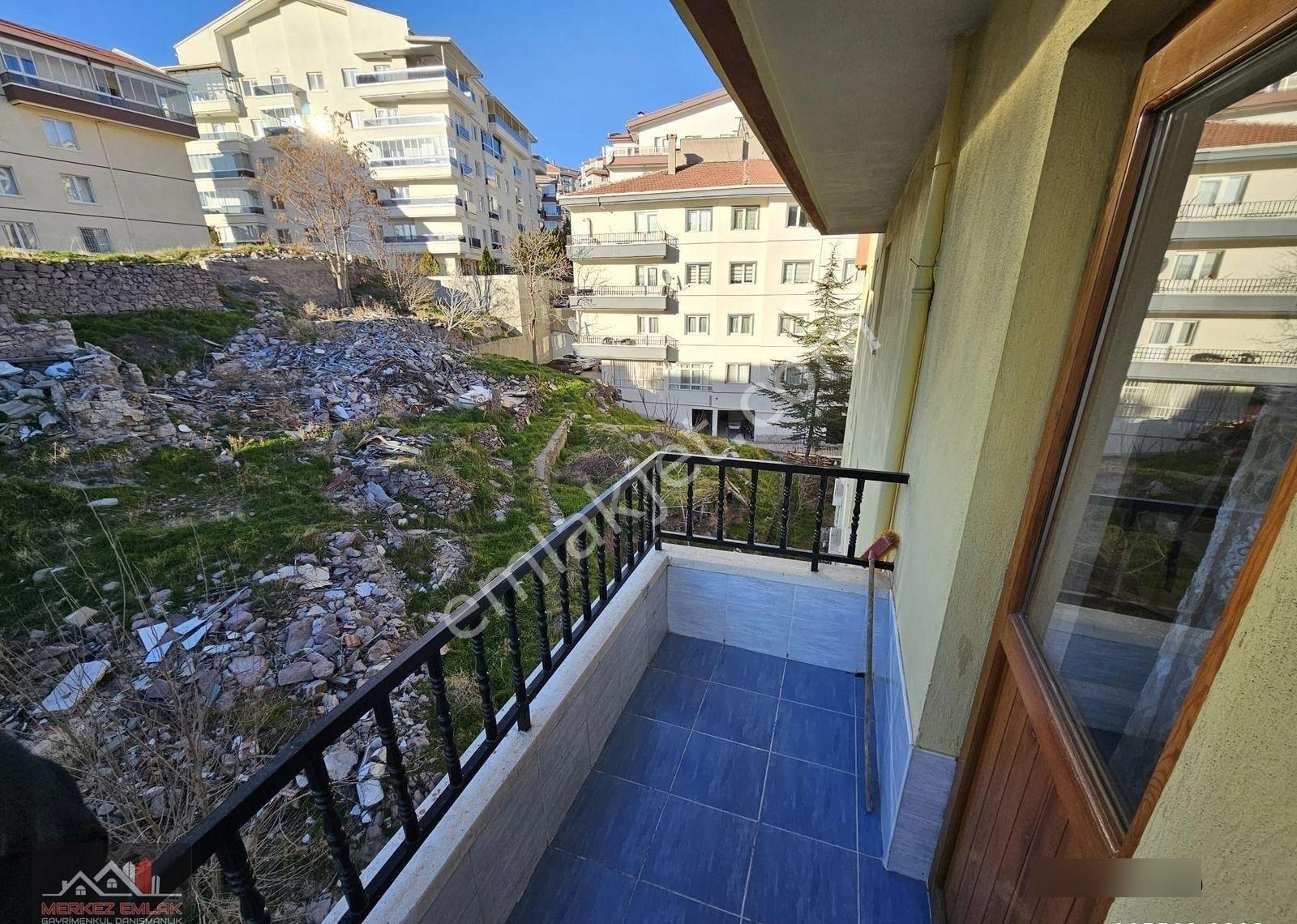 Bahçelerüstü Mah 6+1 Dublexs Ön Cephe 260 M2 İçi Yapılı - Görsel 22