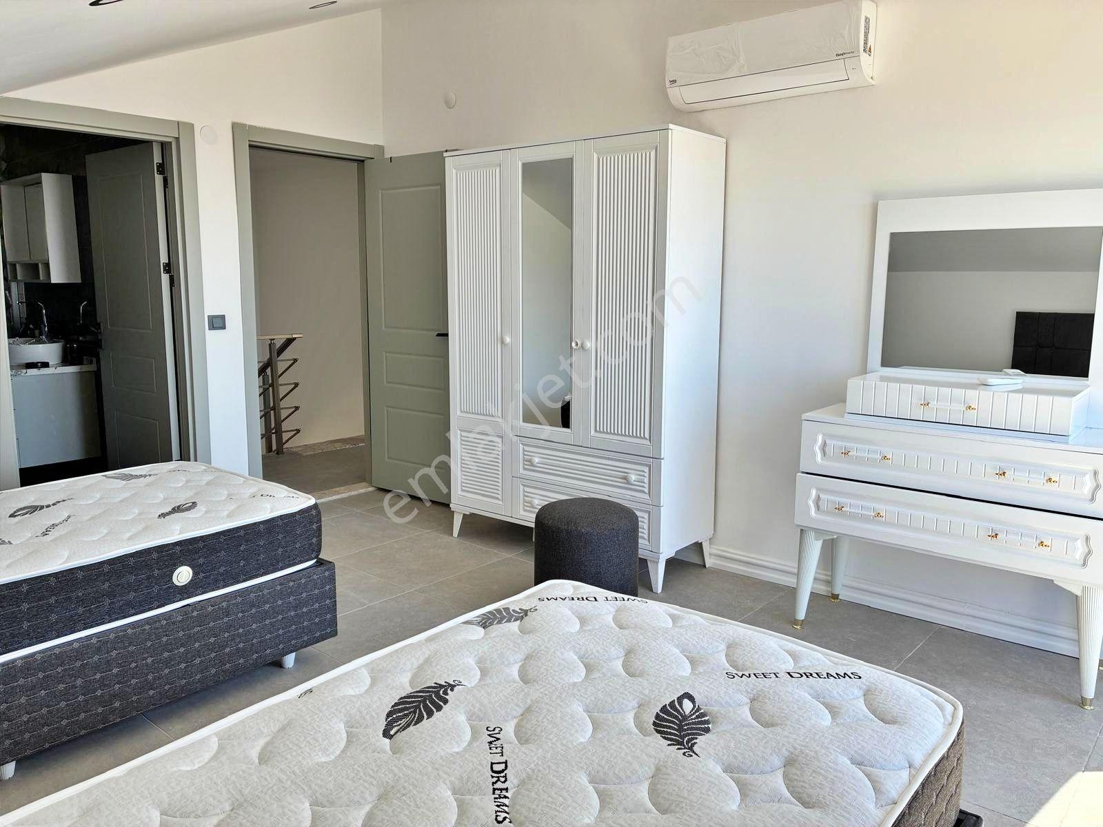 Faralya'da Deniz Manzaralı Lüks Villa - Görsel 15