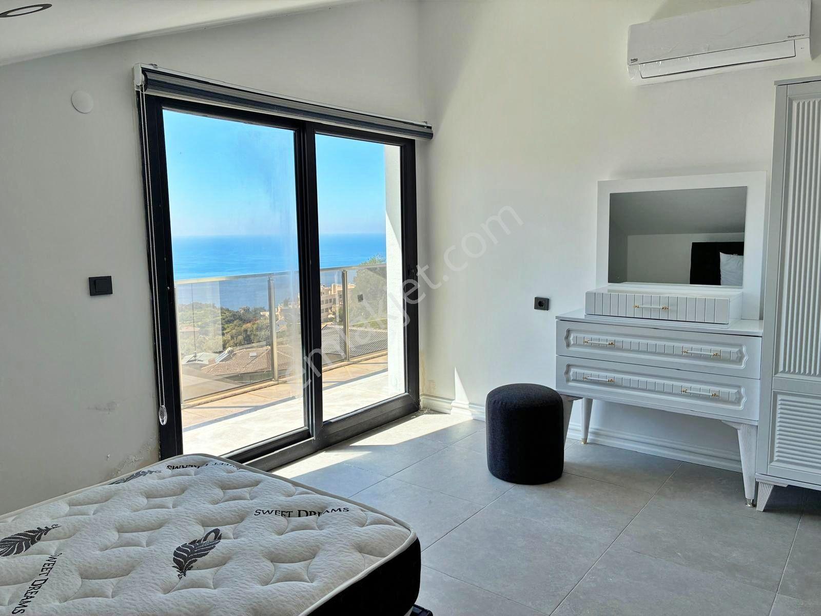 Faralya'da Deniz Manzaralı Lüks Villa - Görsel 18