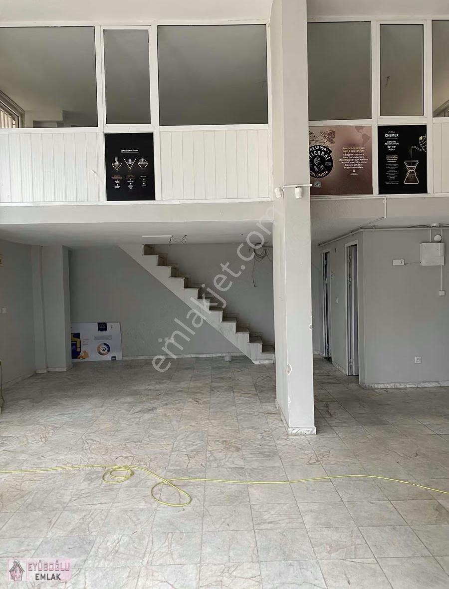 Maltepe Atatürk Caddesi Üzerinde Kiralık Dükkan - Görsel 19
