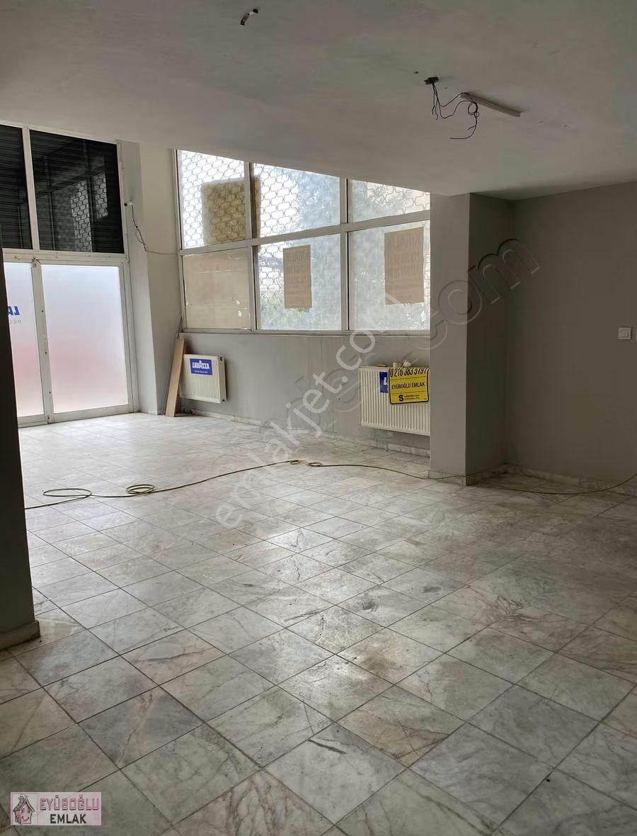 Maltepe Atatürk Caddesi Üzerinde Kiralık Dükkan - Görsel 2