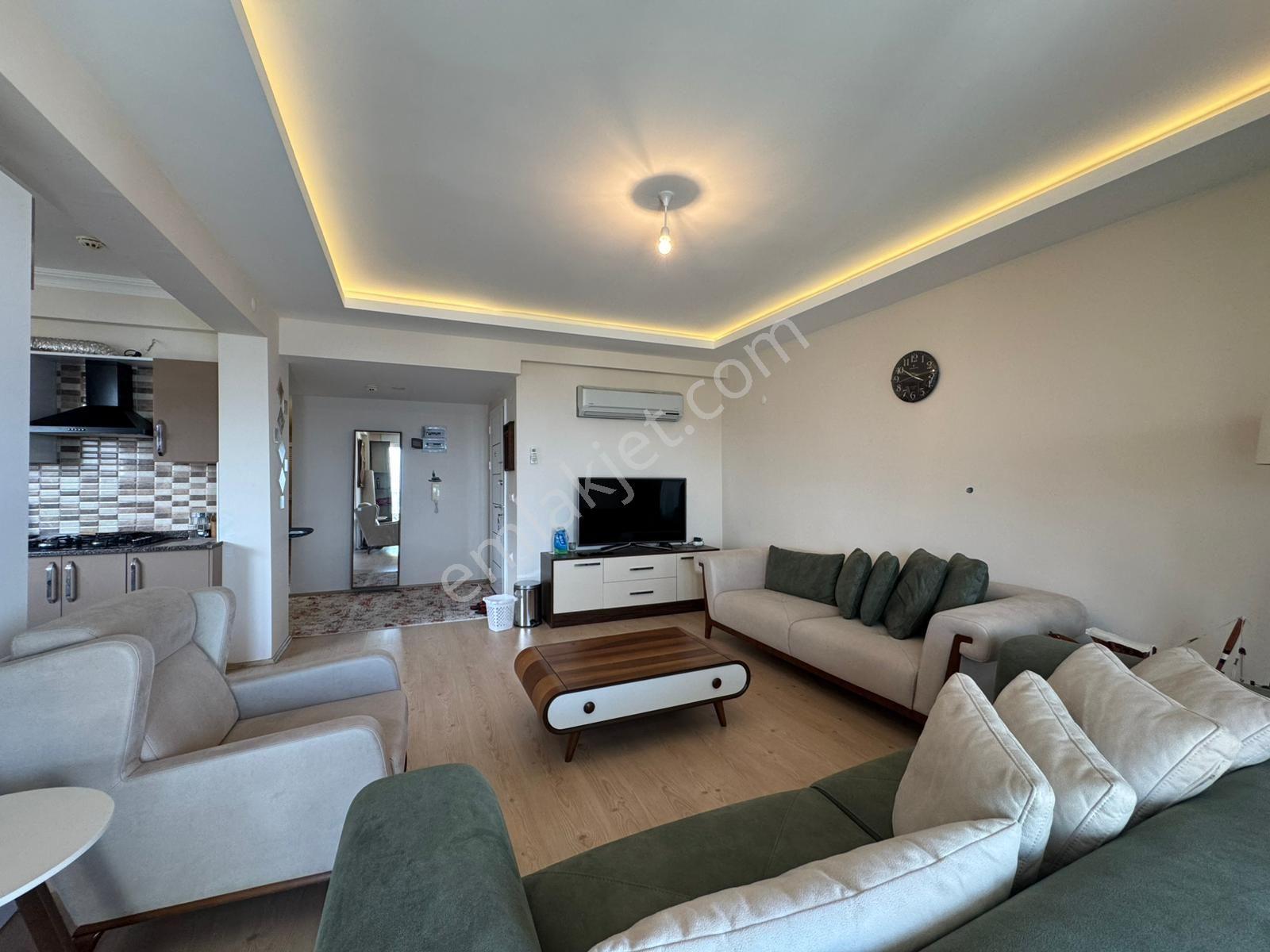 Akçaabat Mersin De Deniz Manzaralı Satılık Eşyalı Daire - Görsel 13