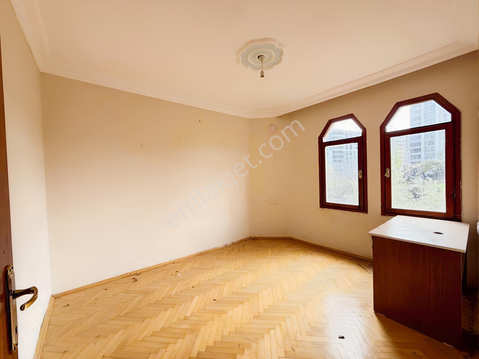 Fmc Gayrimenkul'den Alanı'da Triplex Villa - Görsel 10