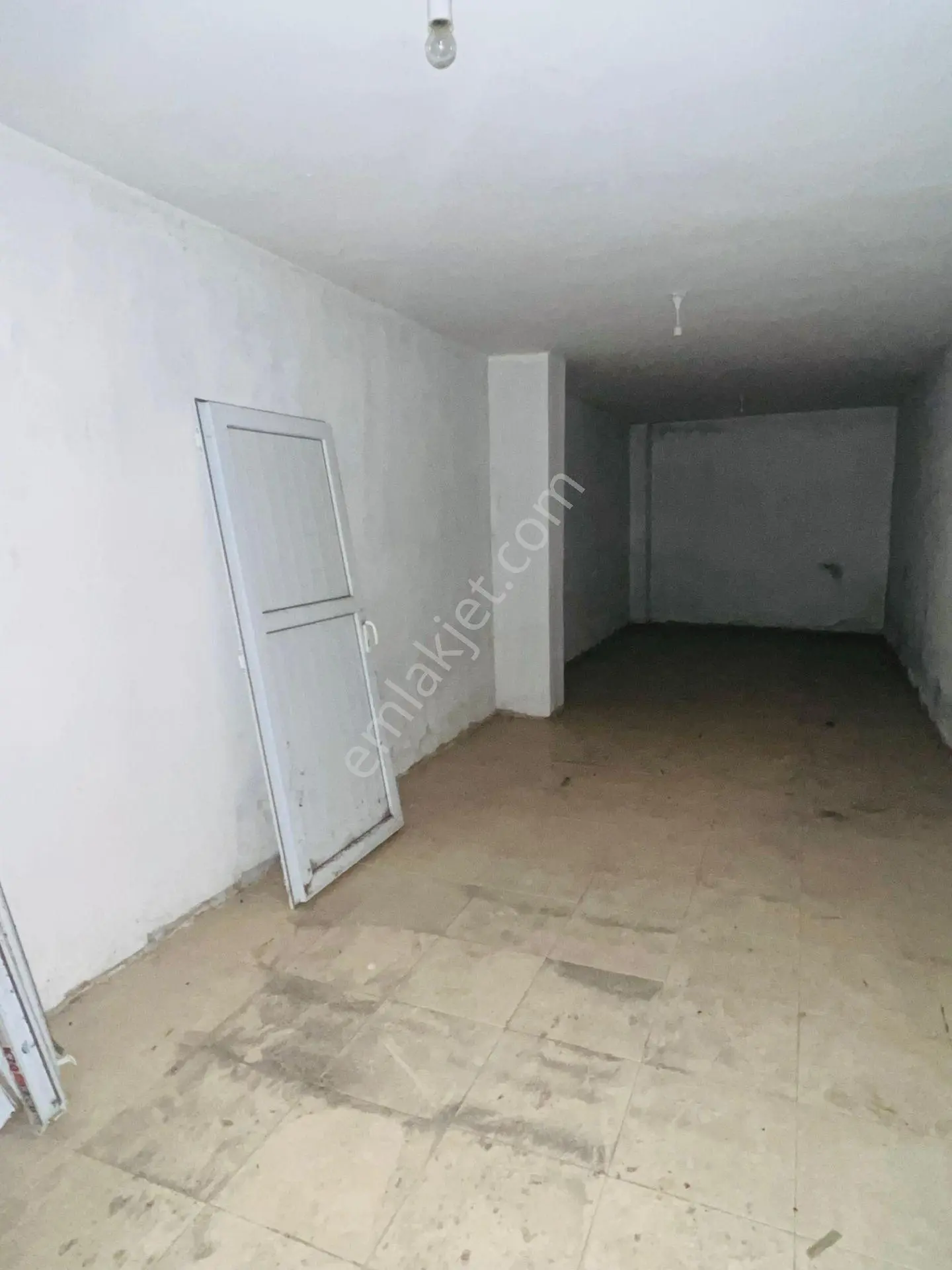 İstanbul Sancaktepe Veyselkaranı Caddesi Üzerinde Kiralık İşyeri 80 M² - Görsel 6