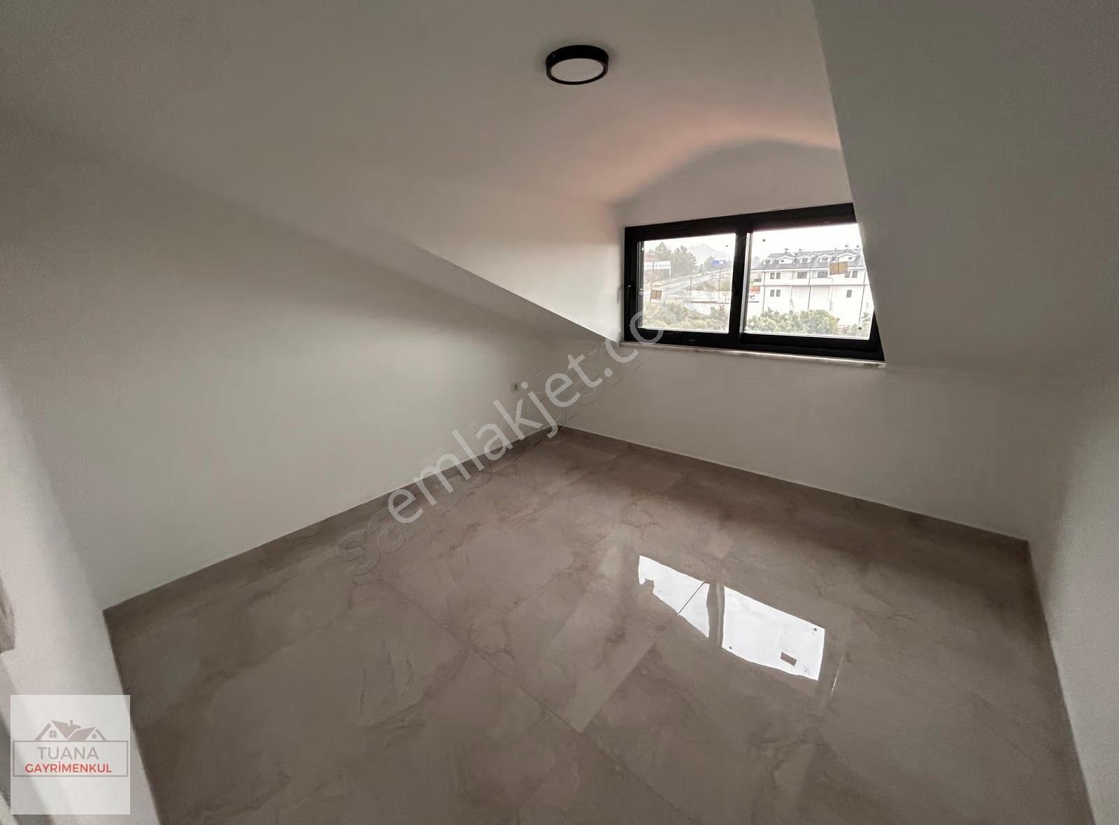 Tuana Emlak'tan Toparlarda Kiralık 4+1 Daire - Görsel 31
