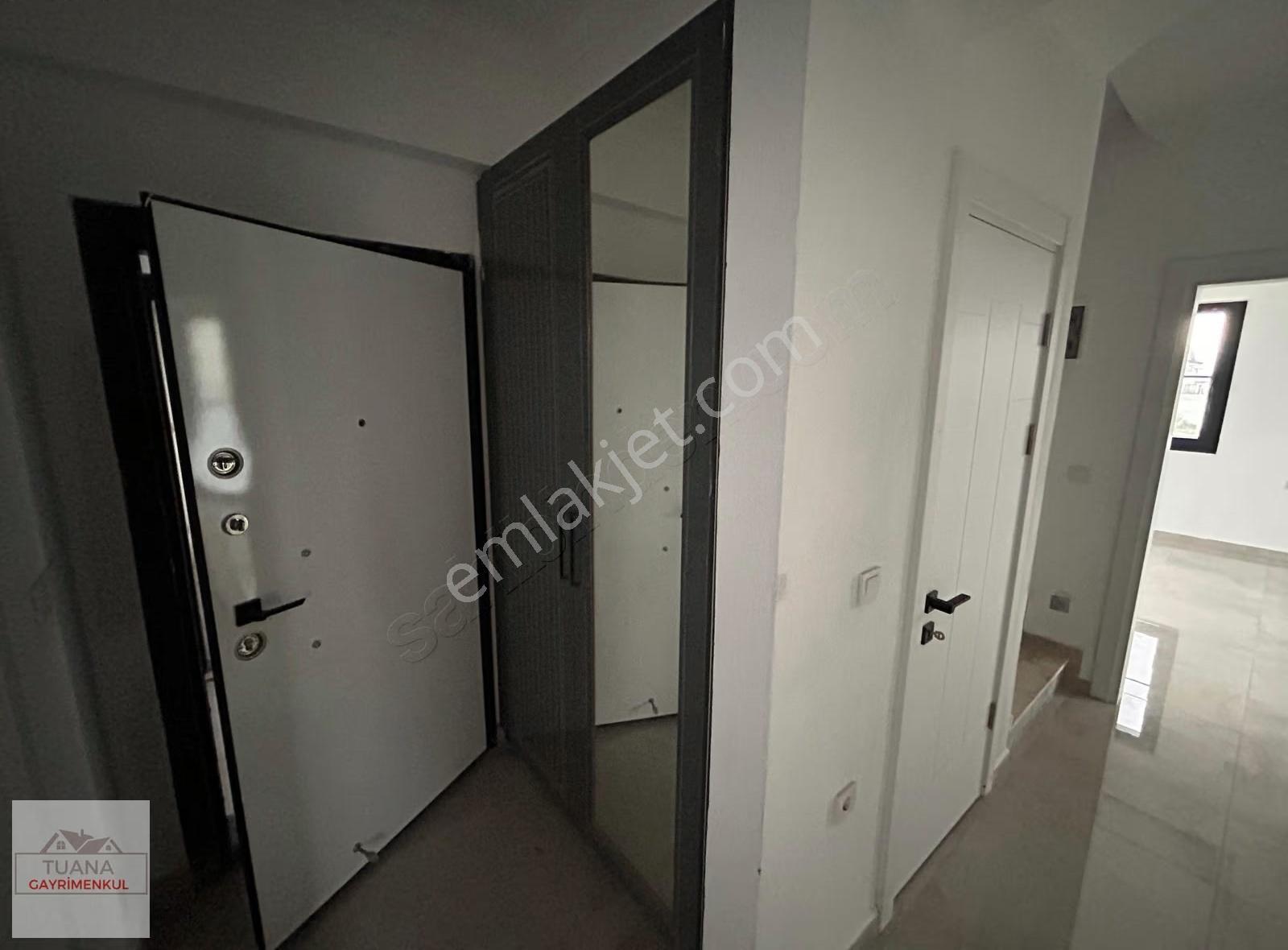 Tuana Emlak'tan Toparlarda Kiralık 4+1 Daire - Görsel 16