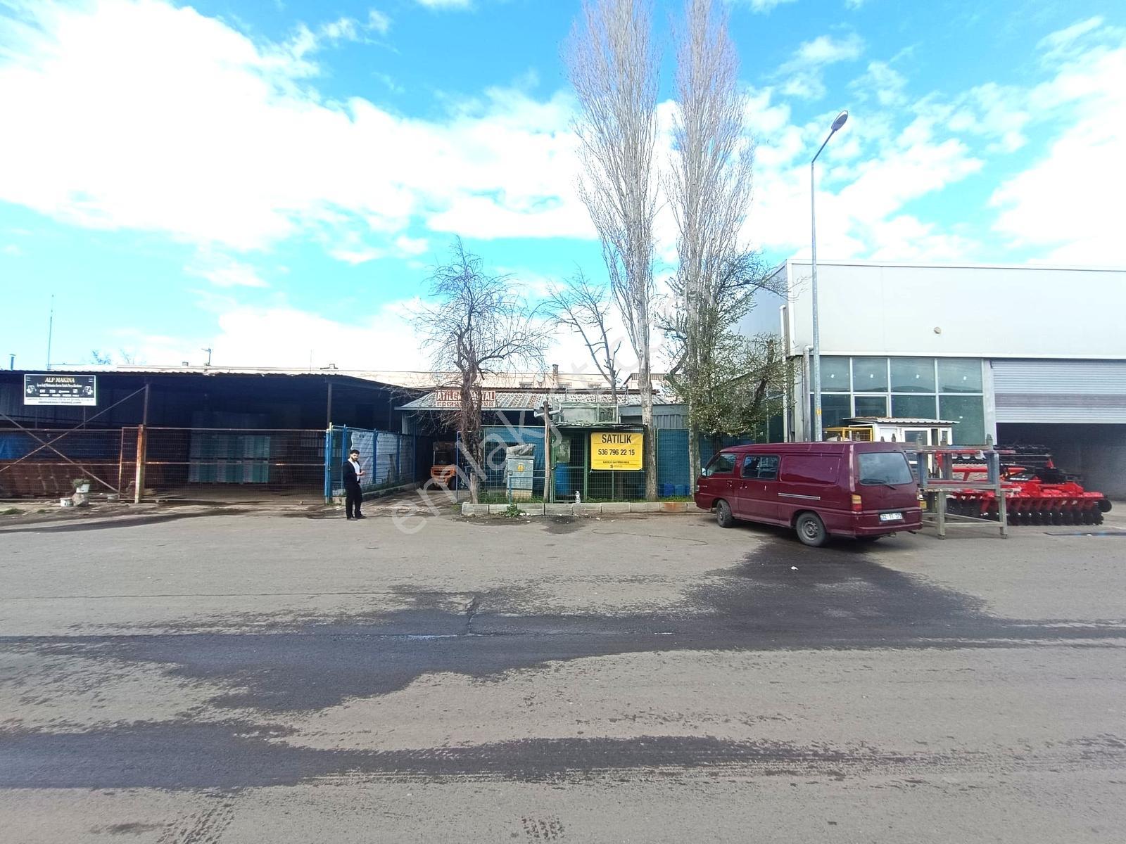 Tekirdağ Çorlu Yeni Sanayi Sitesinde 530 M2 Satılık Dükkan