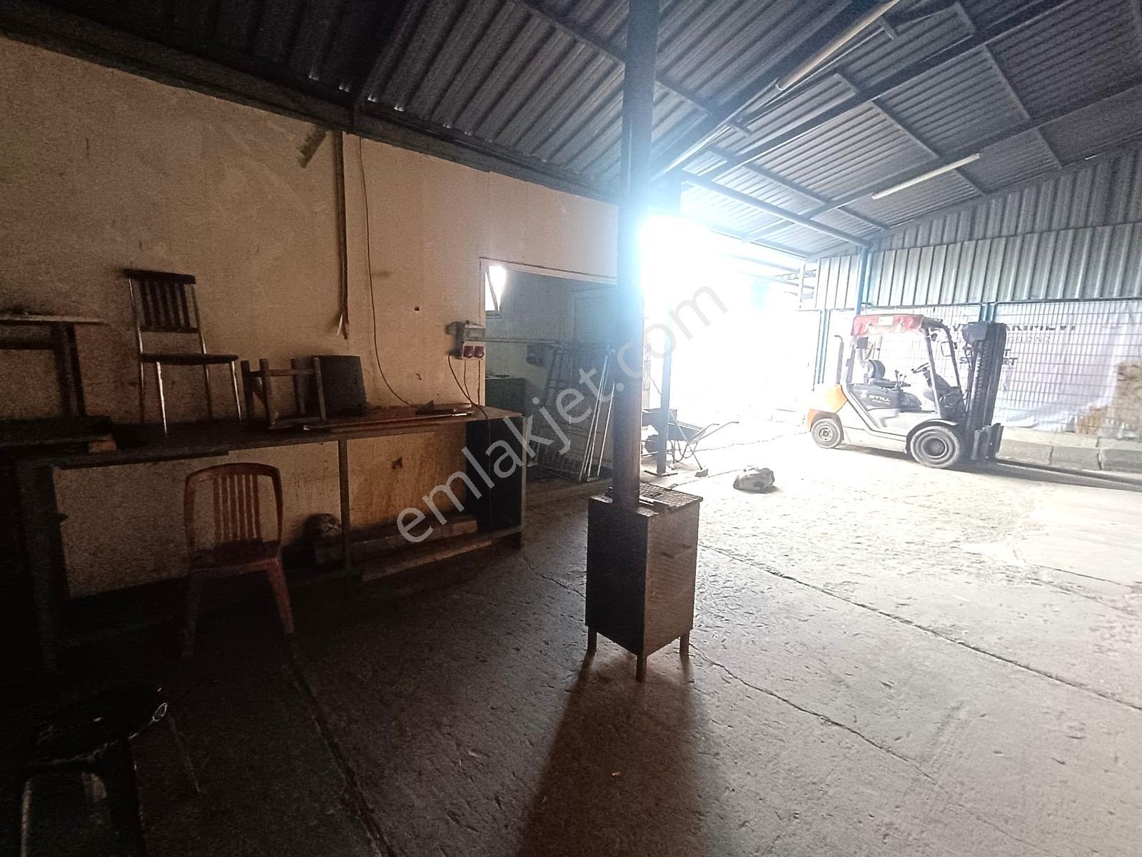 Tekirdağ Çorlu Yeni Sanayi Sitesinde 530 M2 Satılık Dükkan - Görsel 3