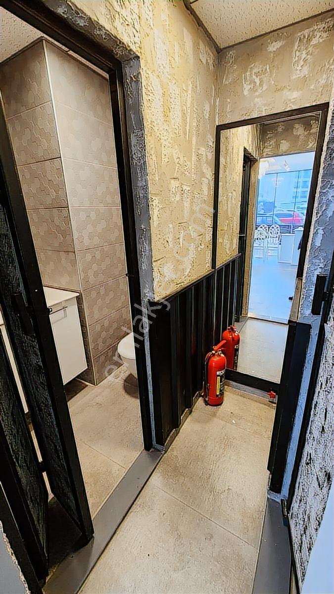 Gümüş Plaza'da Lokasyon Değeri Yüksek Satılık Dükkan - Görsel 12