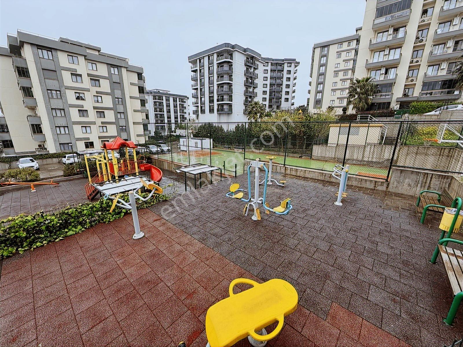 Vizyon35 Sitesi'nde Ebeveyn Banyolu Özel 2+1 Satılık Daire - Görsel 3