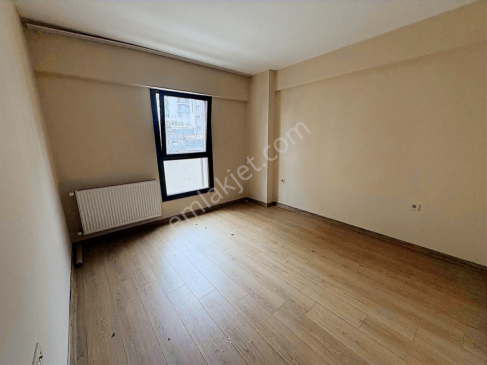 Vizyon35 Sitesi'nde Ebeveyn Banyolu Özel 2+1 Satılık Daire - Görsel 18