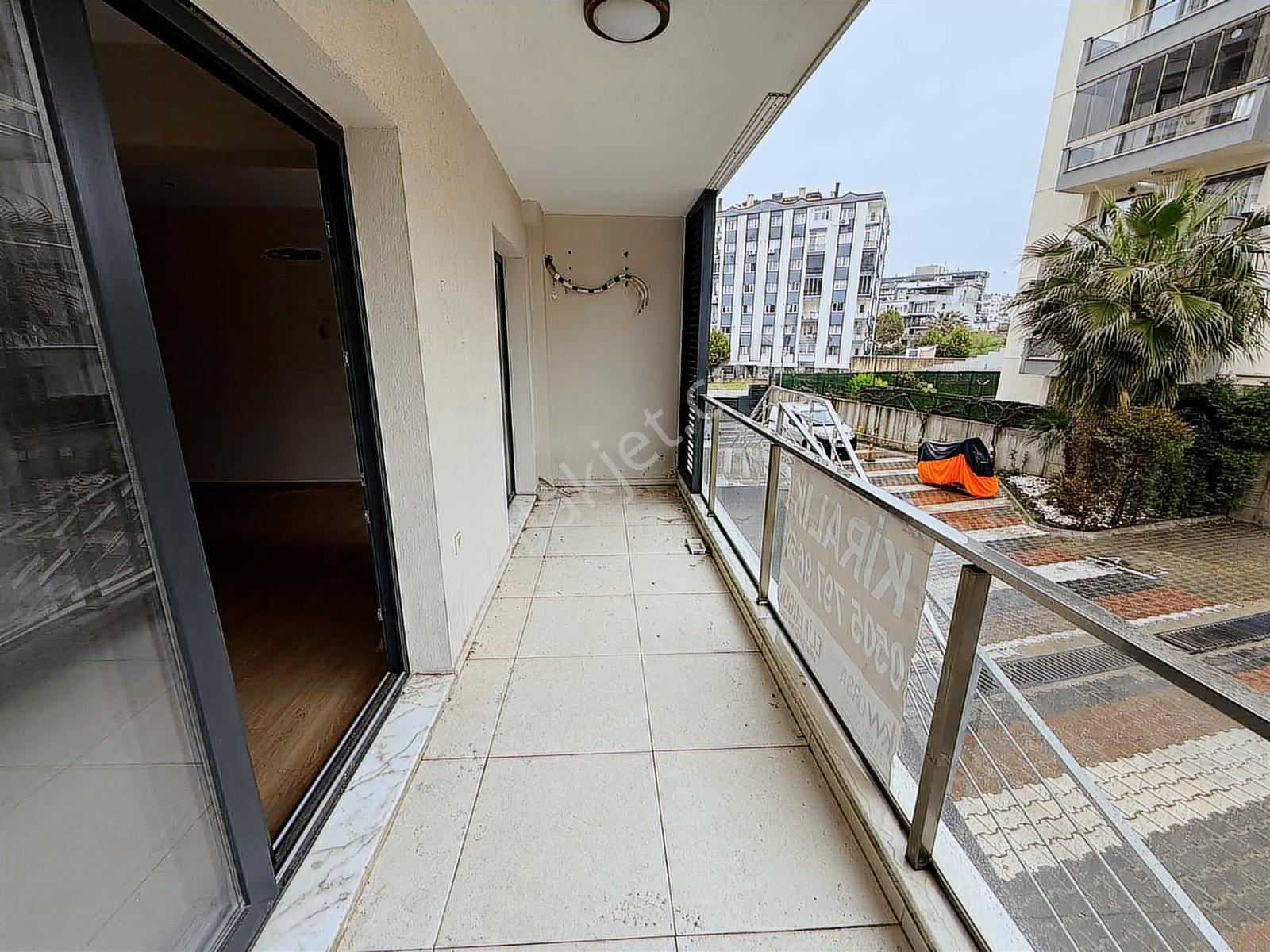 Vizyon35 Sitesi'nde Ebeveyn Banyolu Özel 2+1 Satılık Daire - Görsel 31