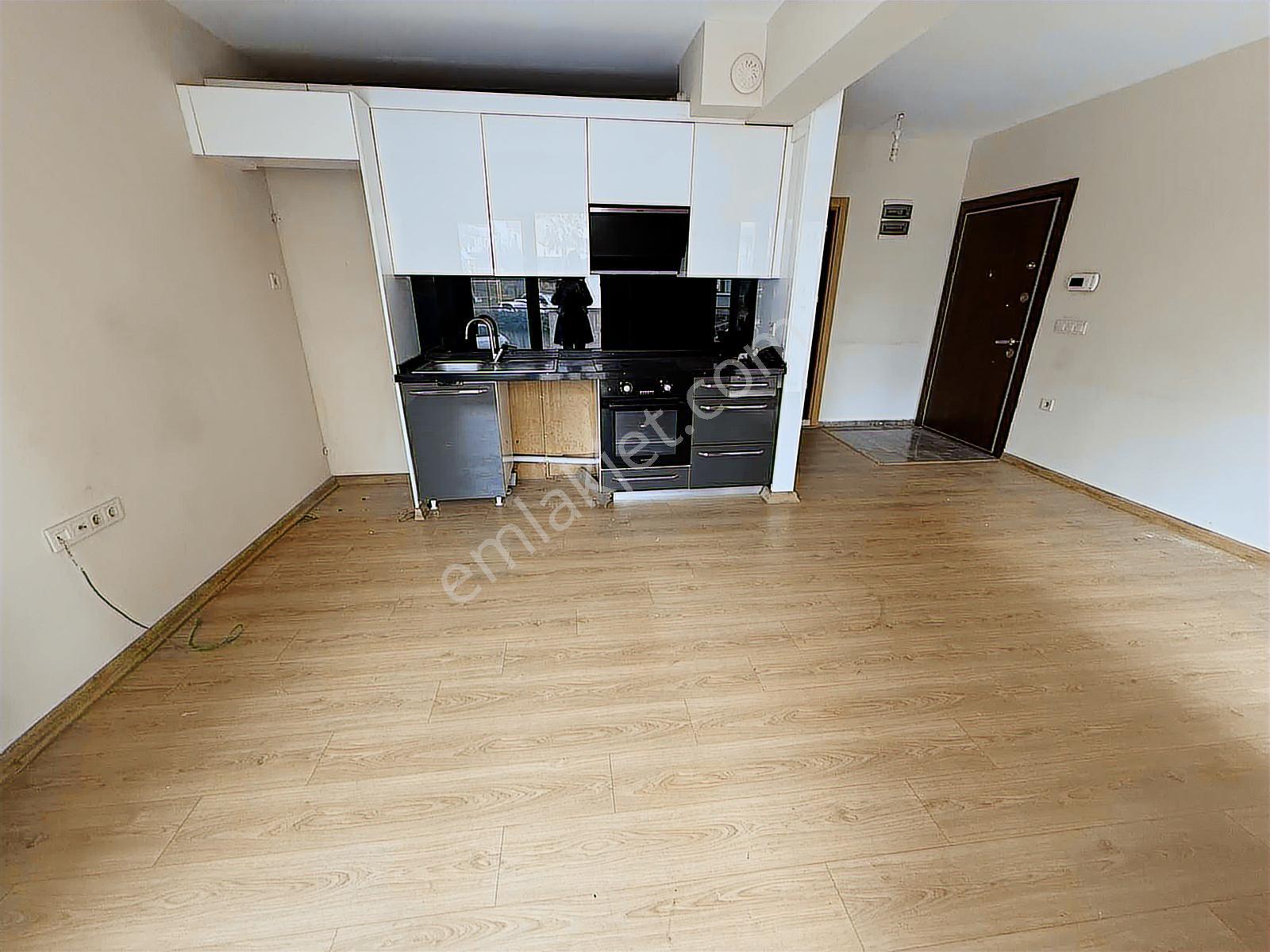 Vizyon35 Sitesi'nde Ebeveyn Banyolu Özel 2+1 Satılık Daire - Görsel 21