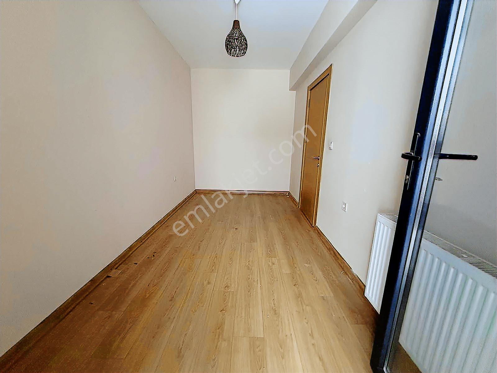 Vizyon35 Sitesi'nde Ebeveyn Banyolu Özel 2+1 Satılık Daire - Görsel 5