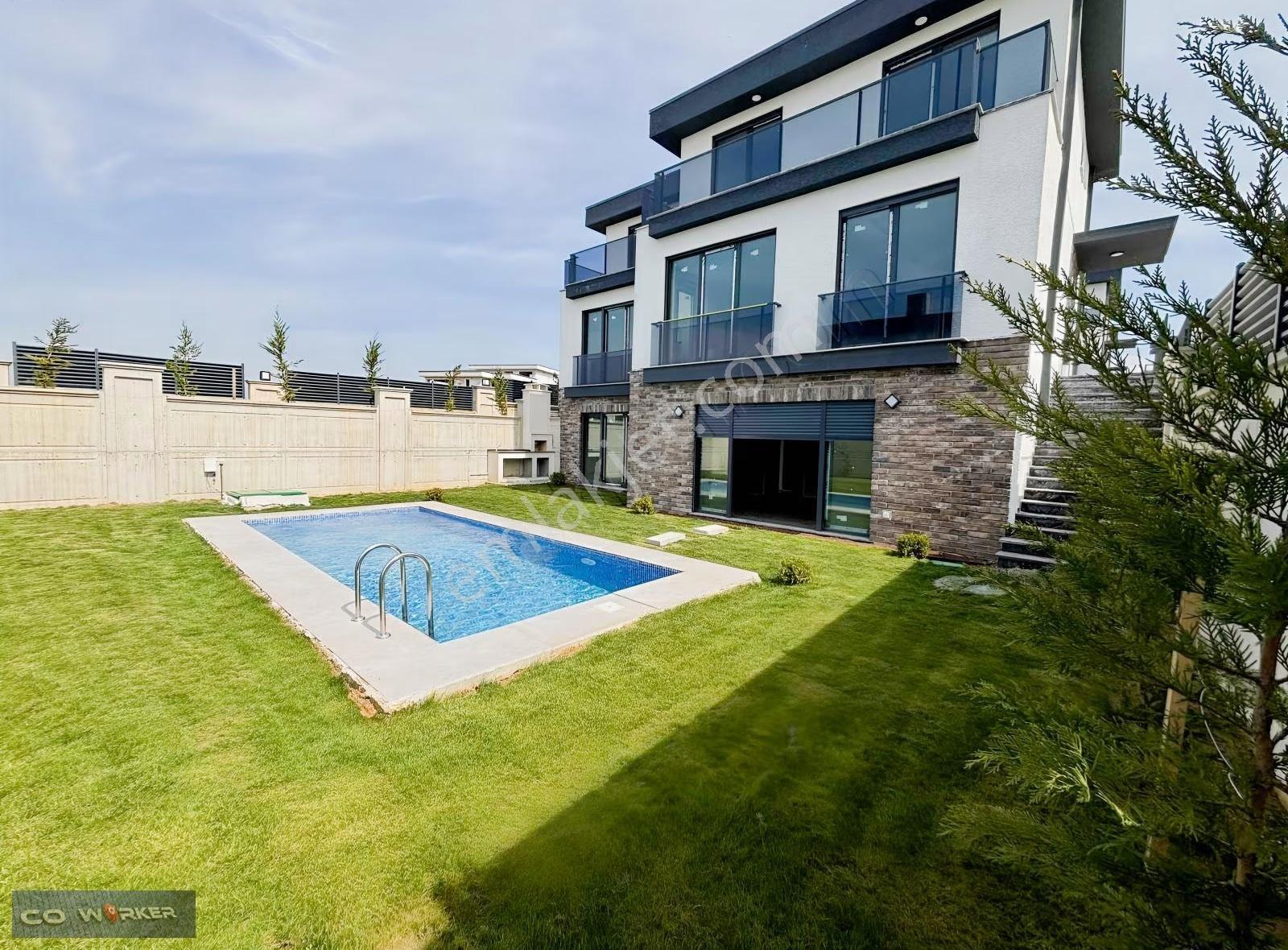 Fırsat Villa!540 M2 Bahçeli,özel Havuzlu,butik Site İçerisinde - Görsel 9