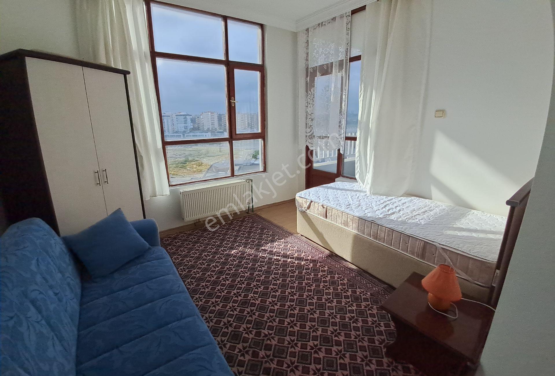 Antalya/lara'da 3+1 Site İçi, Deniz Manzaralı, Mobilyalı Daire