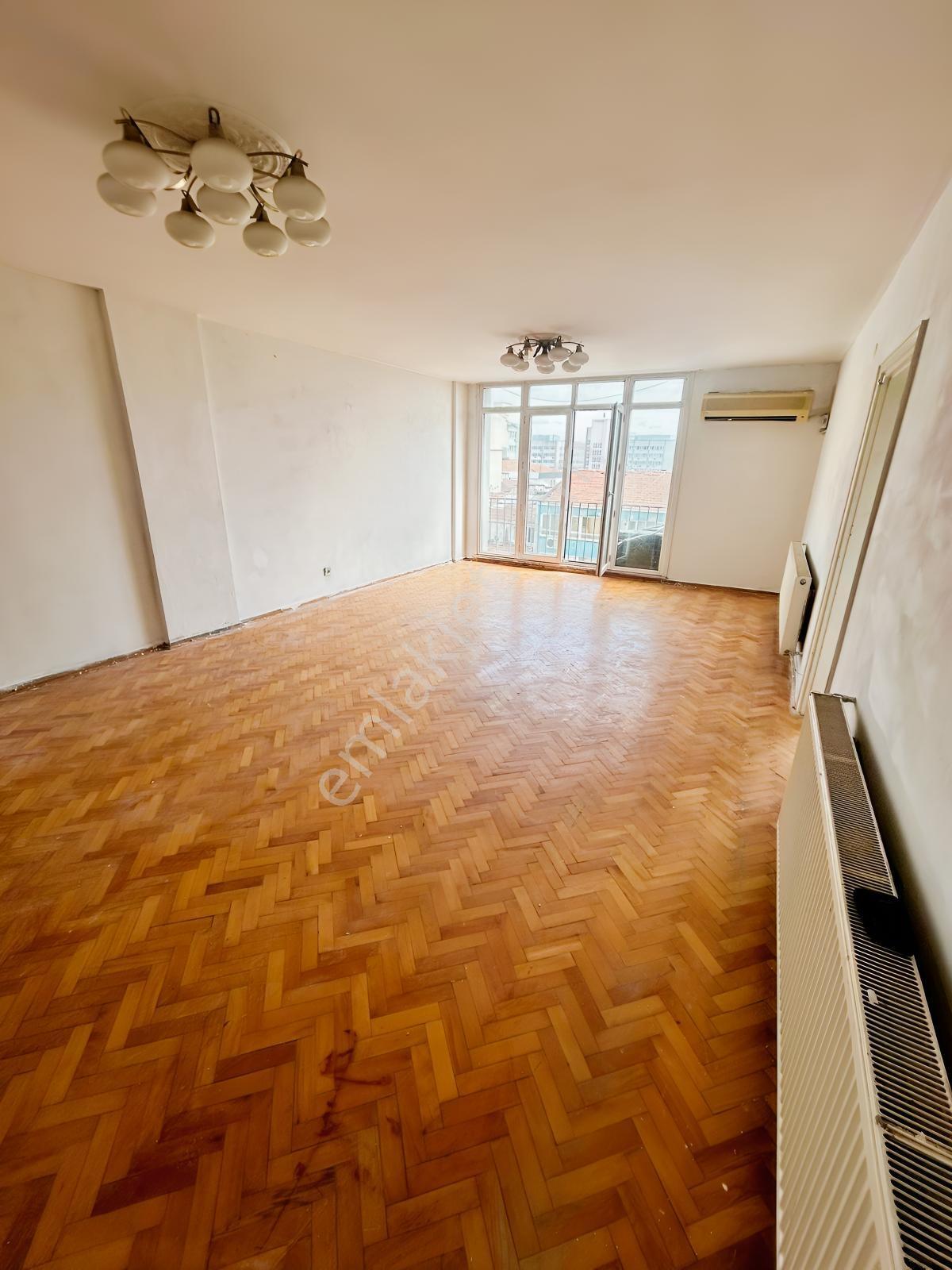 Halaskargazi Cd Üstünde 5.katta Net 80m2 Geniş 2+1 Satılık Daire - Görsel 9